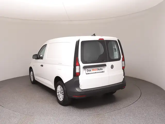 Volkswagen Caddy view 5