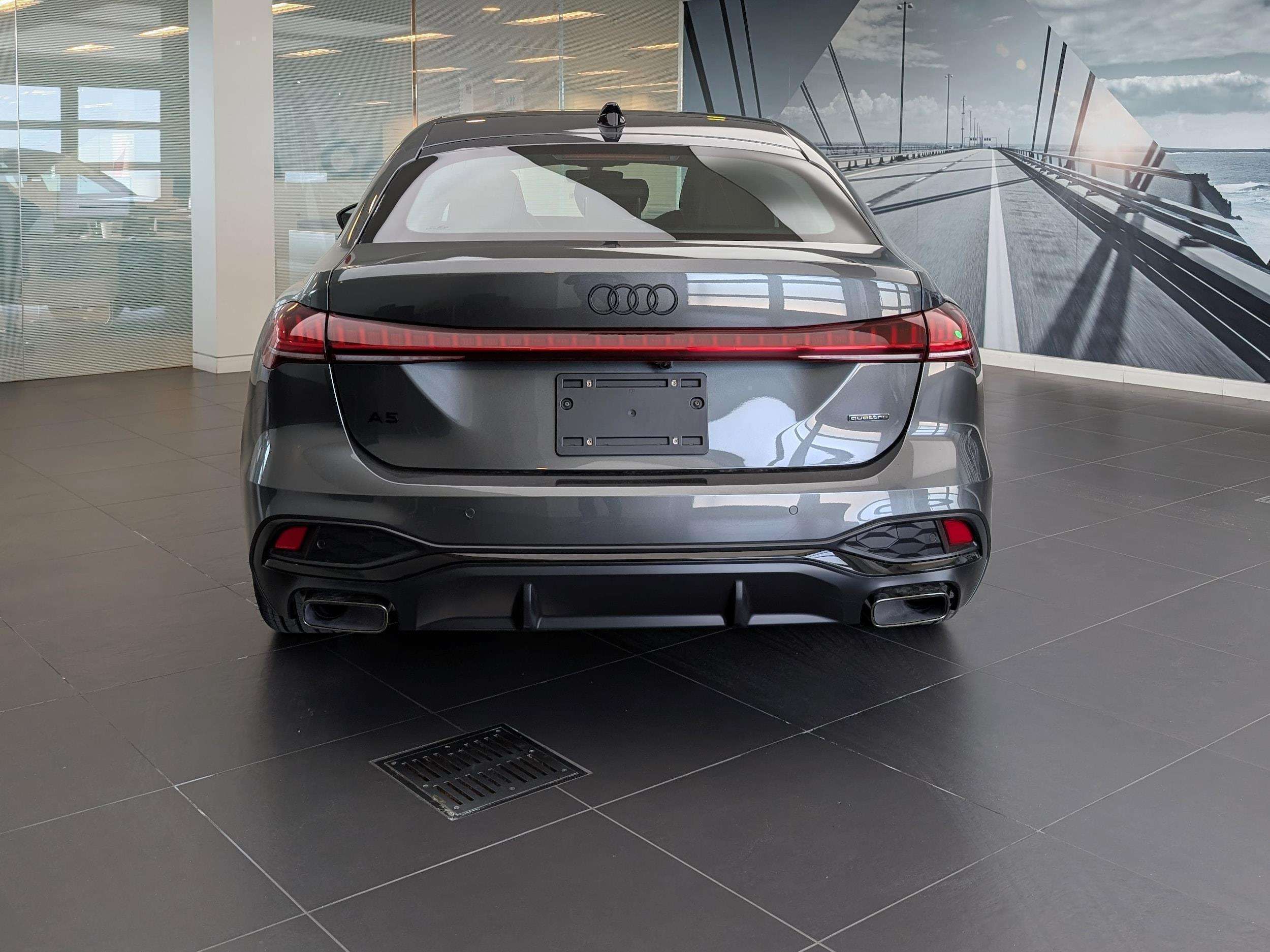 2025 Audi A5 Technik 2.0 TFSI quattro alt 3