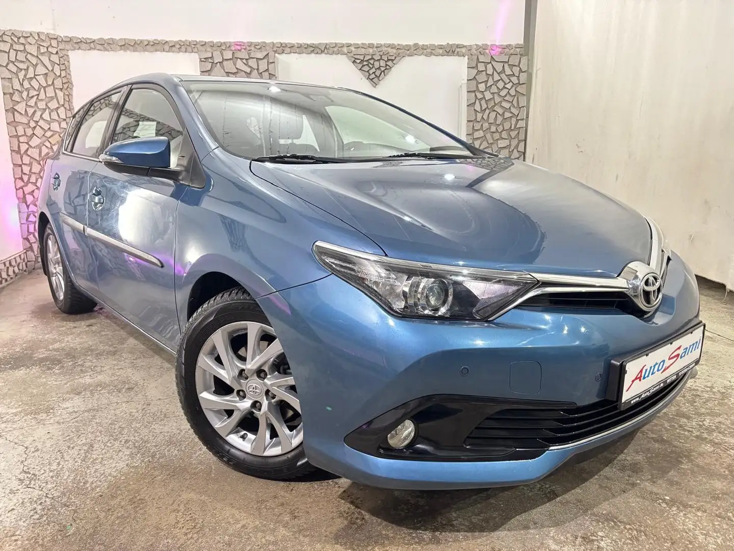 Toyota Auris 1,2 Edition-S AUTOMATIK EINPARKHILFE RÜCKF Blau - 1