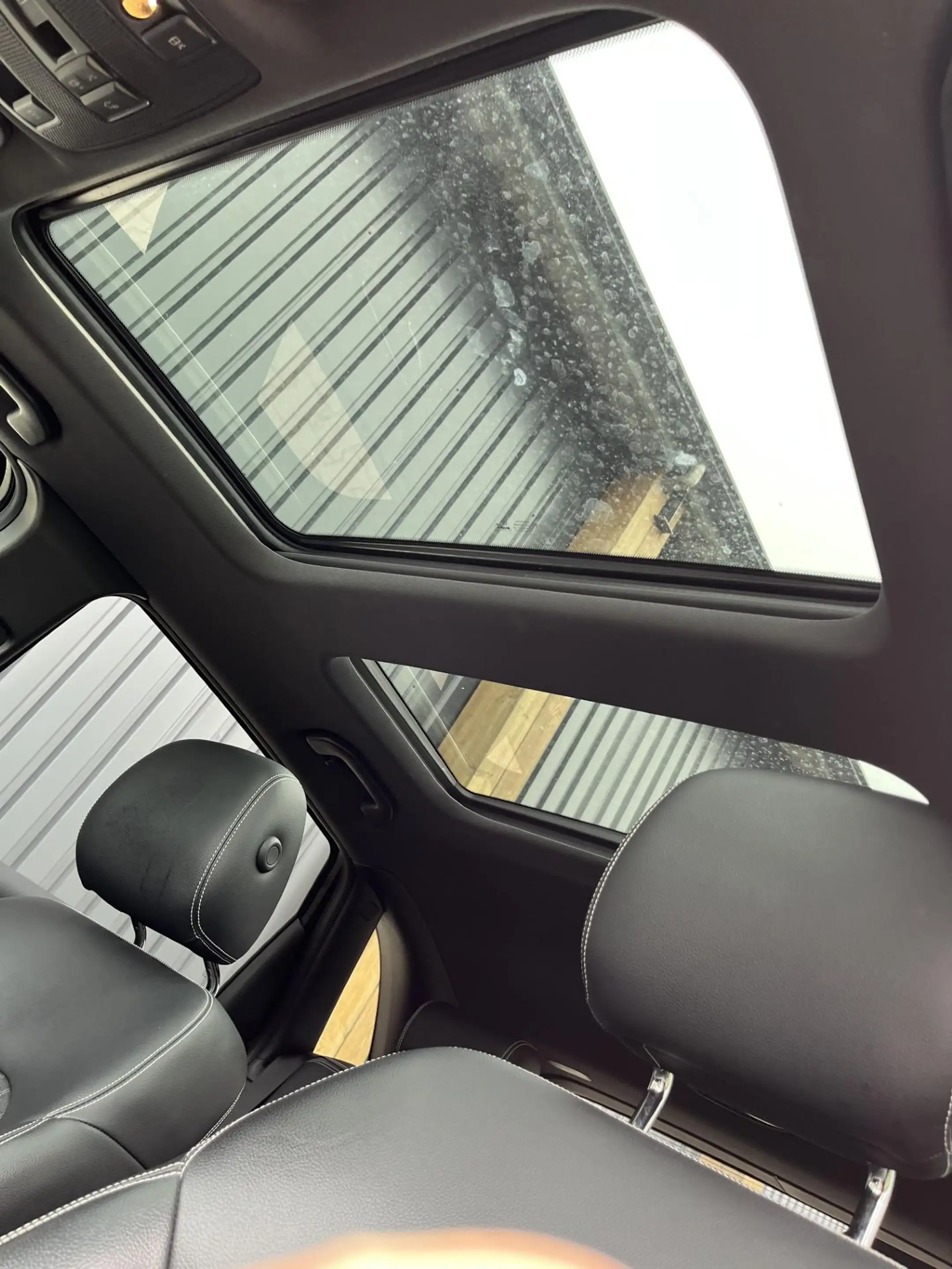 Mercedes-Benz B 180 Prestige Panoramadak, trekhaak, Meeneemprijs — photo 15