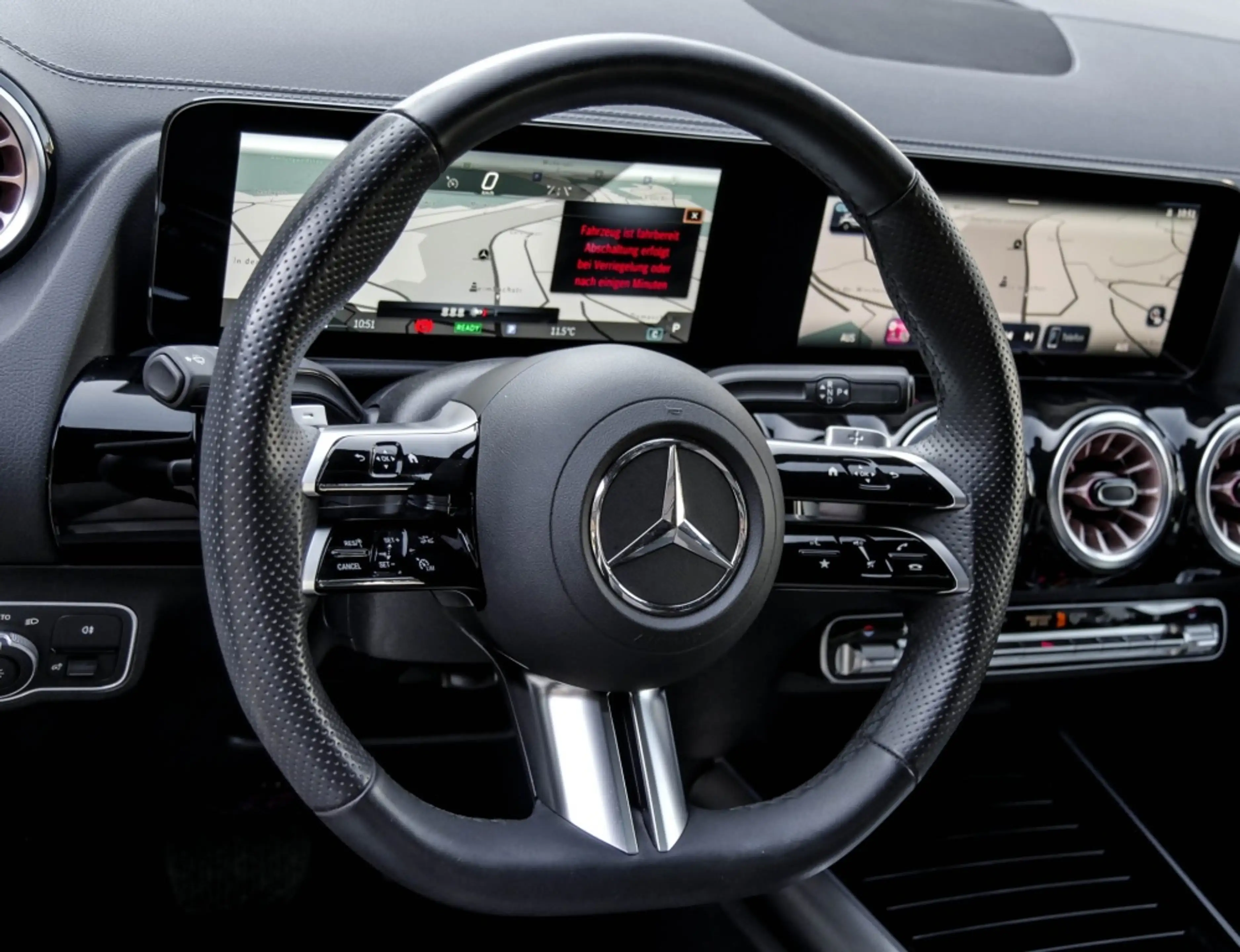 Mercedes-Benz EQA 300 4M Electr-Art/Pano/Keyl/Amb/Cam/LED/Totw — photo 9