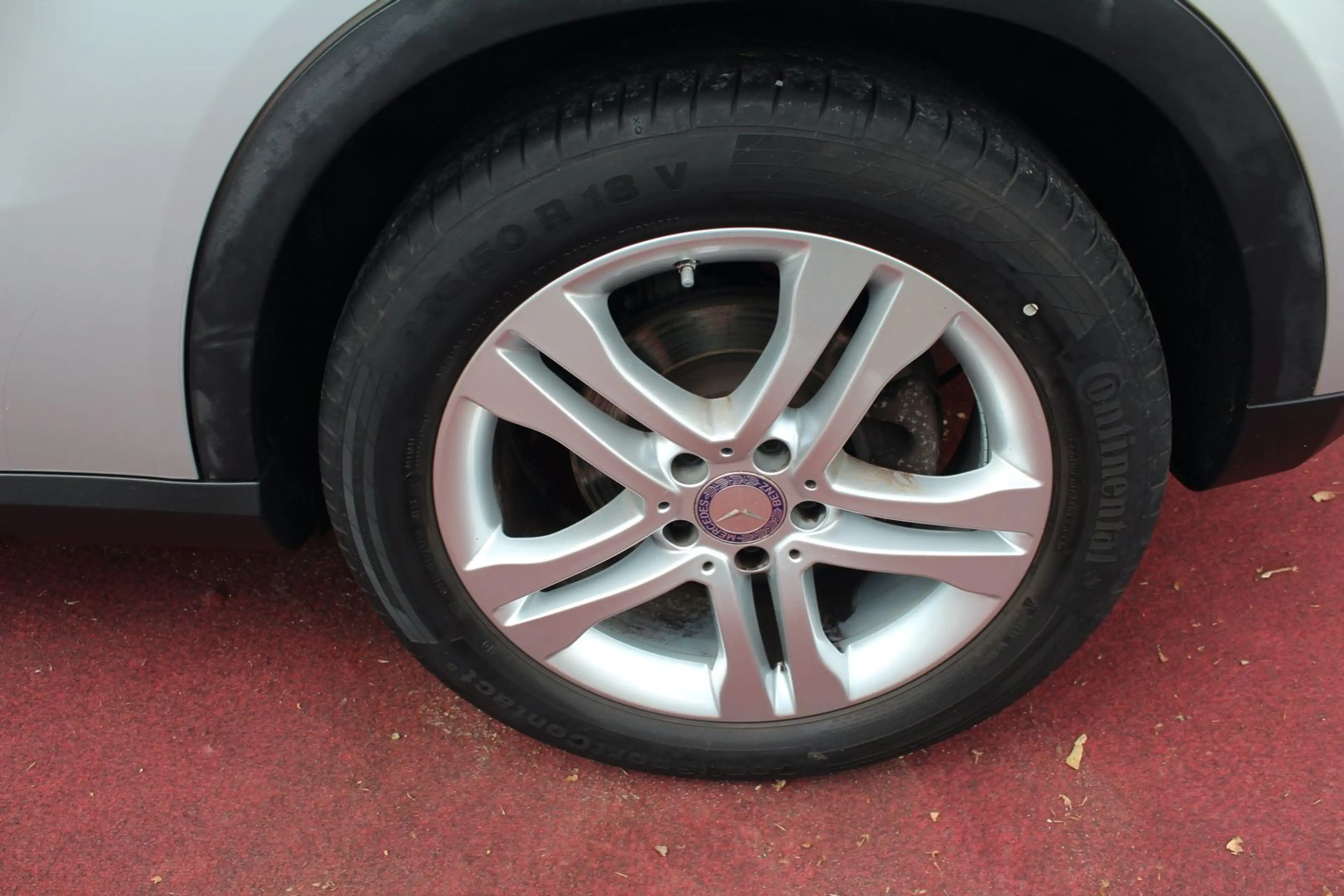 Mercedes-Benz GLA 180 URBAN KLIMA NAVI XENON PDC 18.ZOLL 2.Hd — photo 8