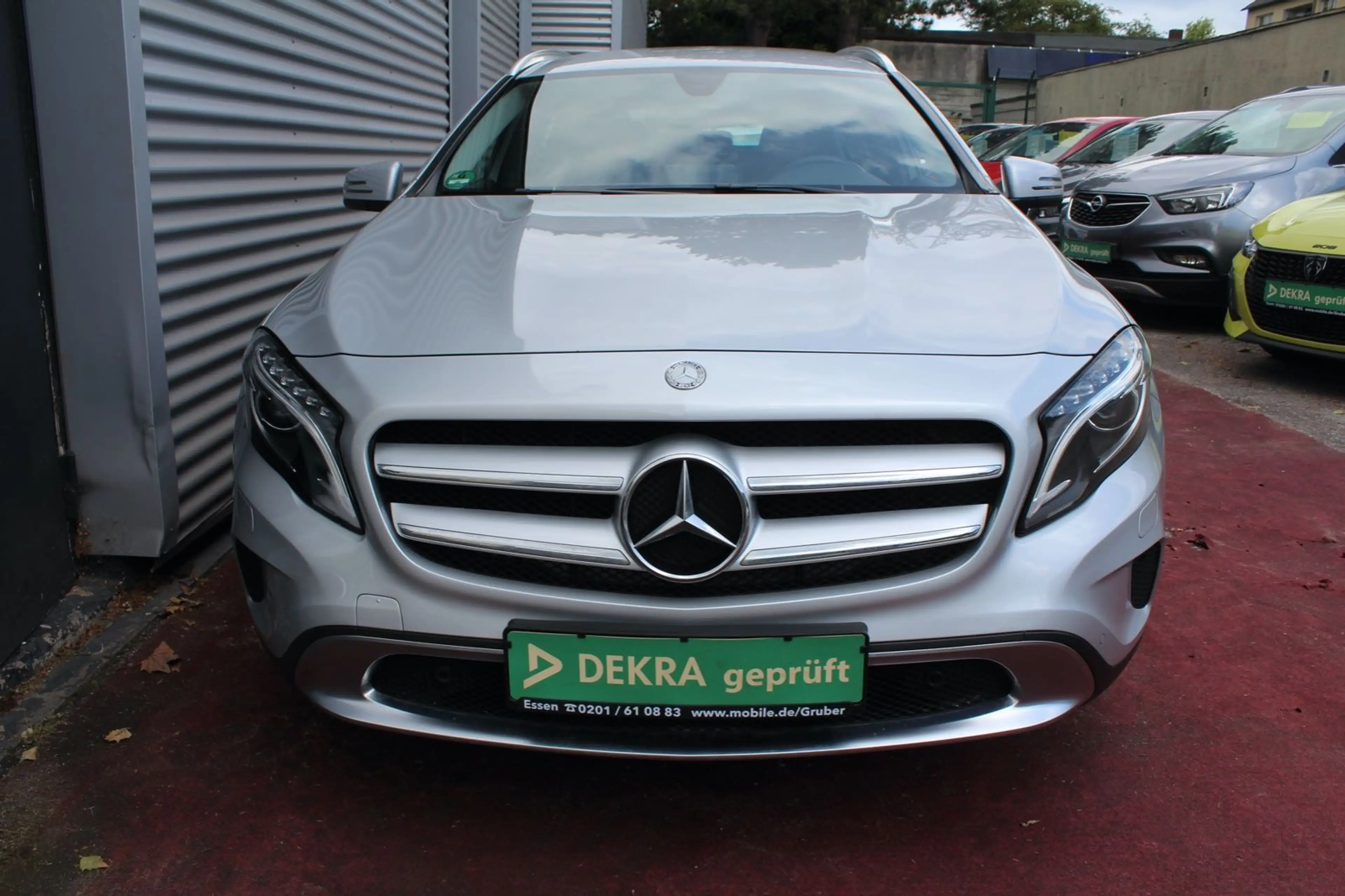 Mercedes-Benz GLA 180 URBAN KLIMA NAVI XENON PDC 18.ZOLL 2.Hd — photo 10