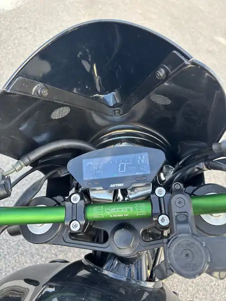 Yamaha XJR 1300 - foto 4