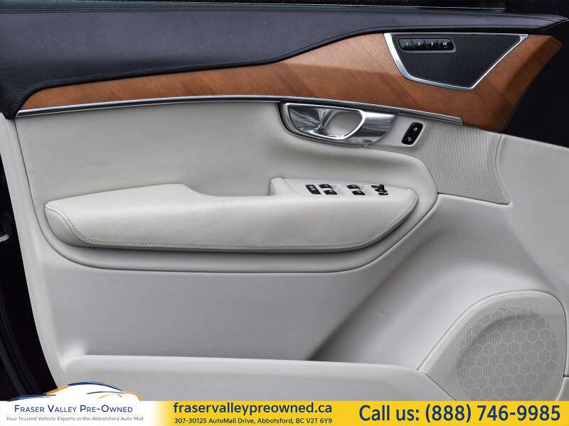 2016 Volvo XC90 T6 Inscription 31 Volvo Service Records. thumb 25
