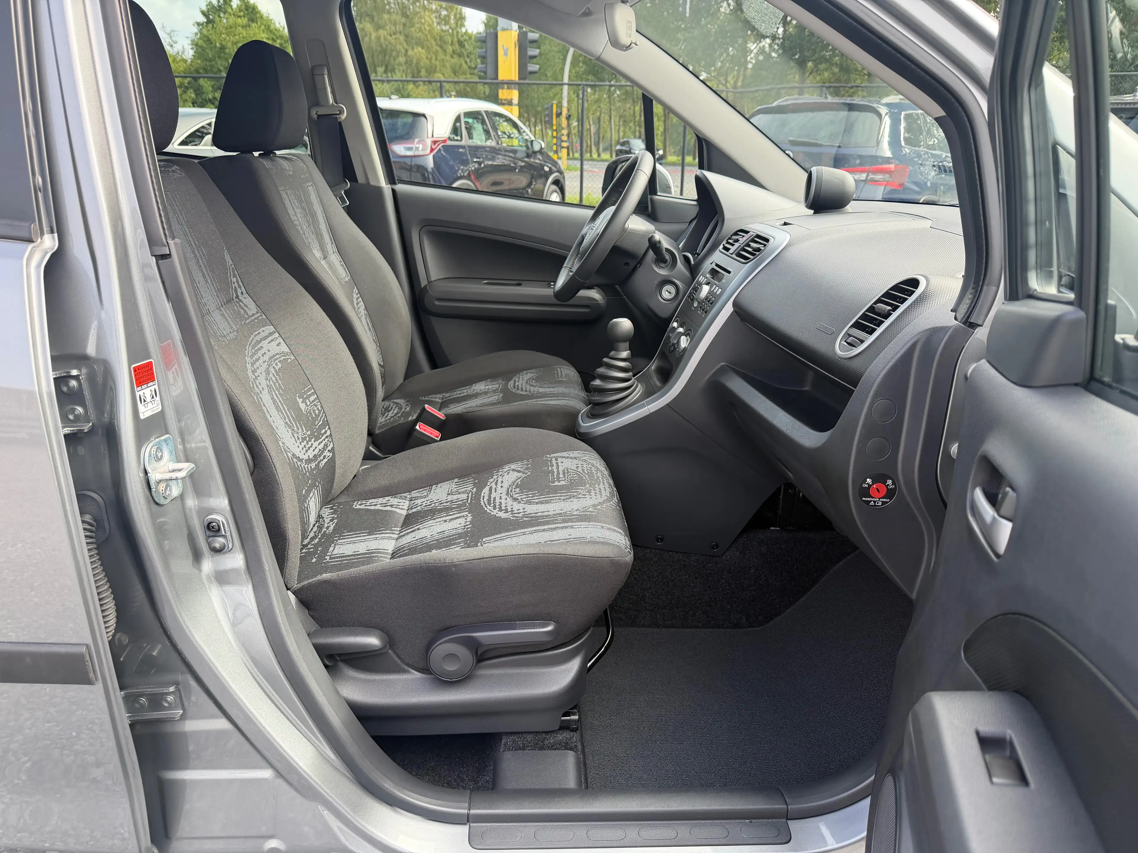 Opel Agila Agila 1.2i — photo 14