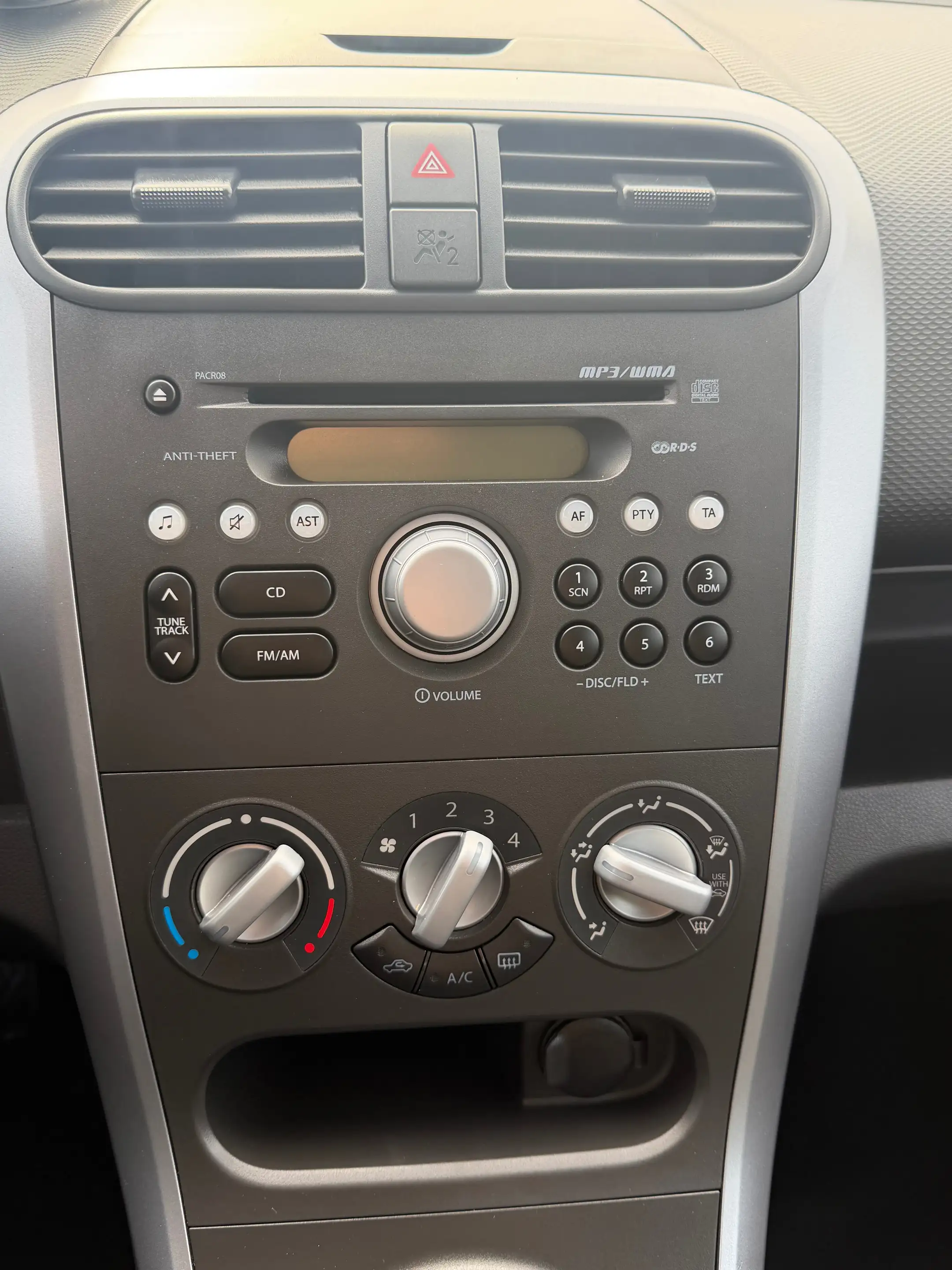 Opel Agila Agila 1.2i — photo 19