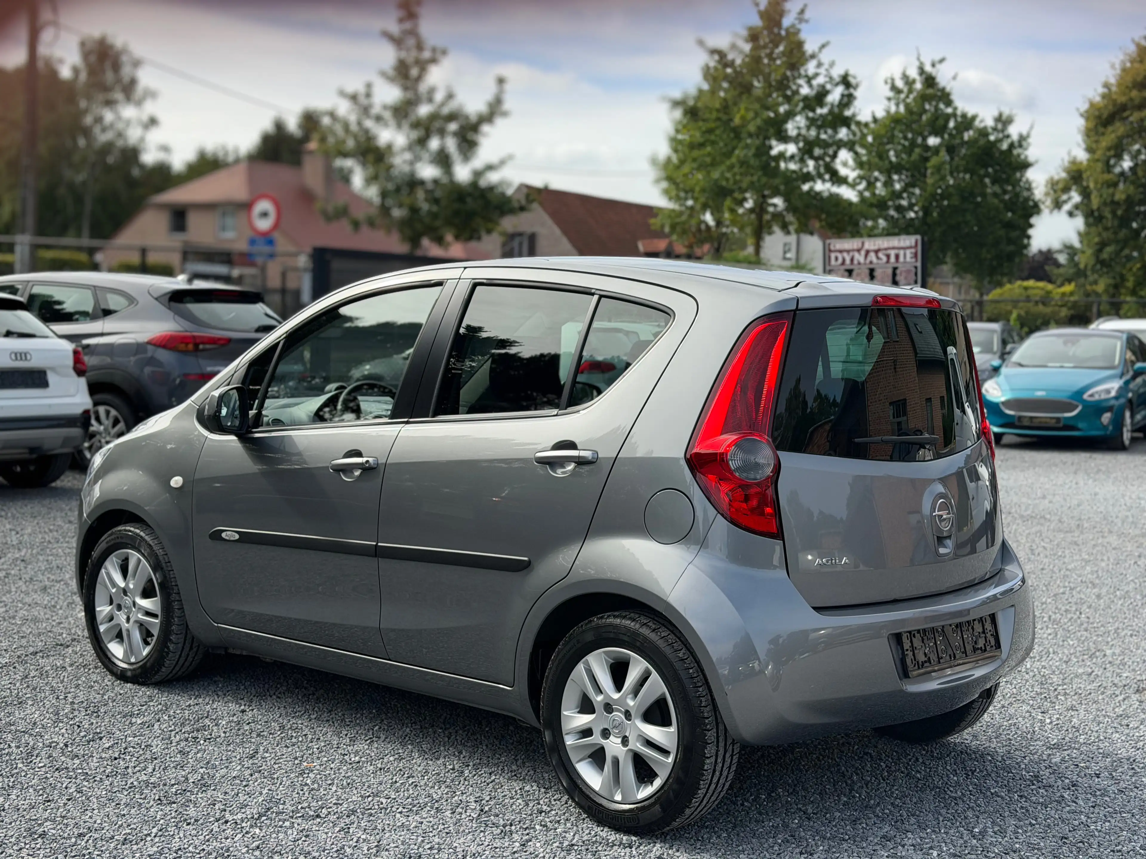 Opel Agila Agila 1.2i — photo 5