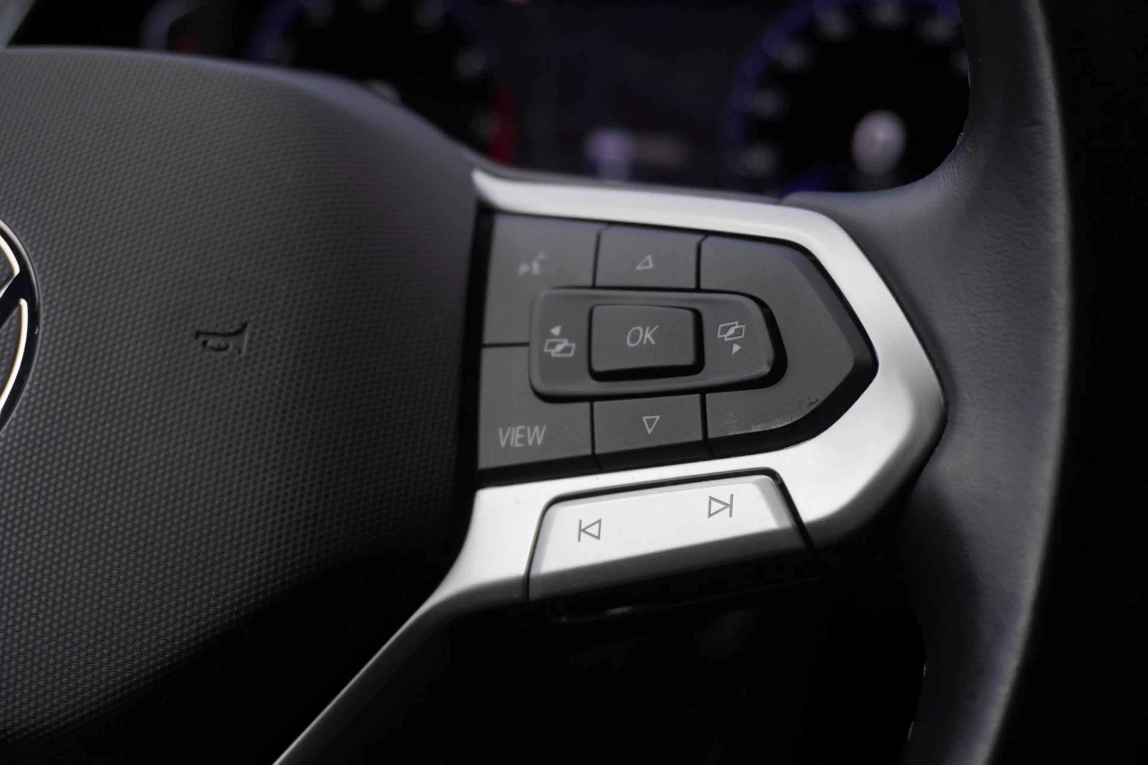 Volkswagen Passat Variant 1.5 TSI R-Line Business + Automaat | Navigatie | C — photo 19