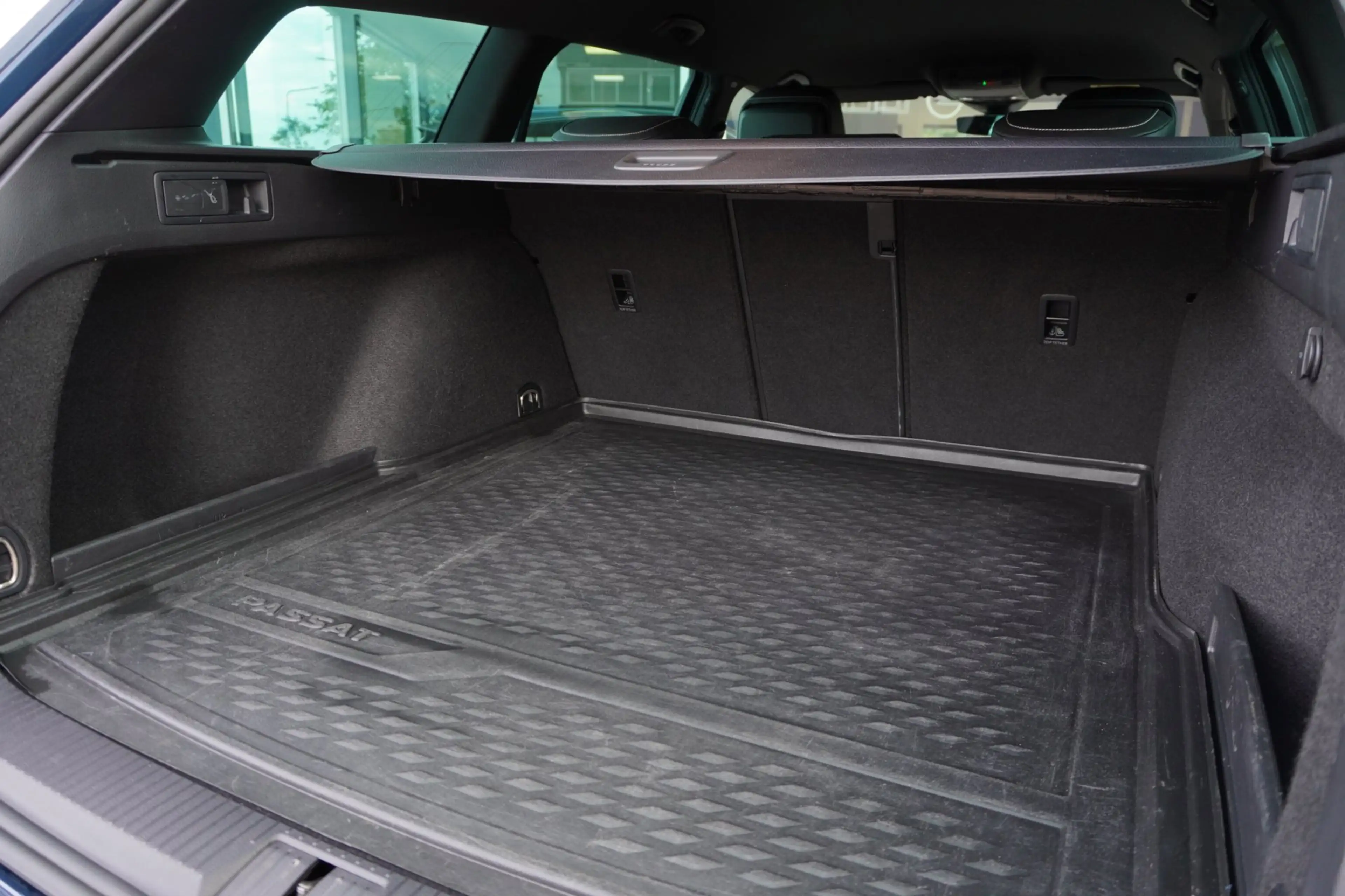 Volkswagen Passat Variant 1.5 TSI R-Line Business + Automaat | Navigatie | C — photo 20