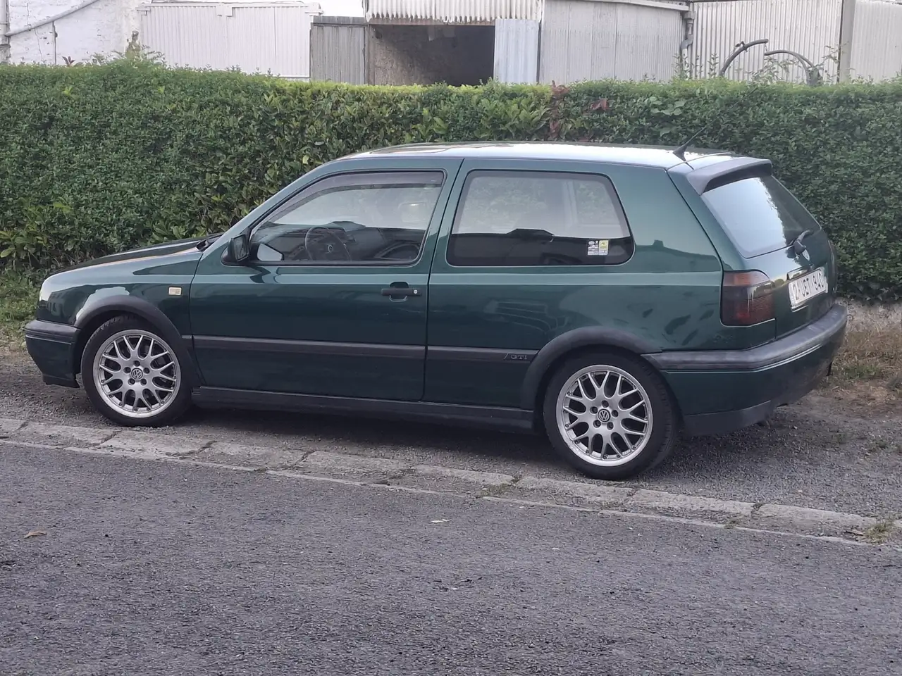 Volkswagen Golf 2.0i GTi, foto 1