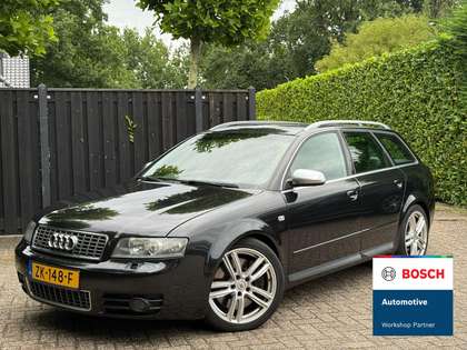 Audi S4 Avant 4.2 V8 quattro S4