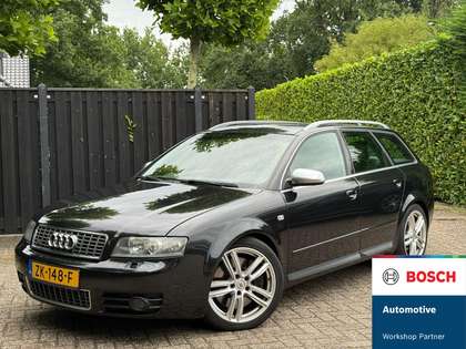 Audi S4 Avant 4.2 V8 quattro S4