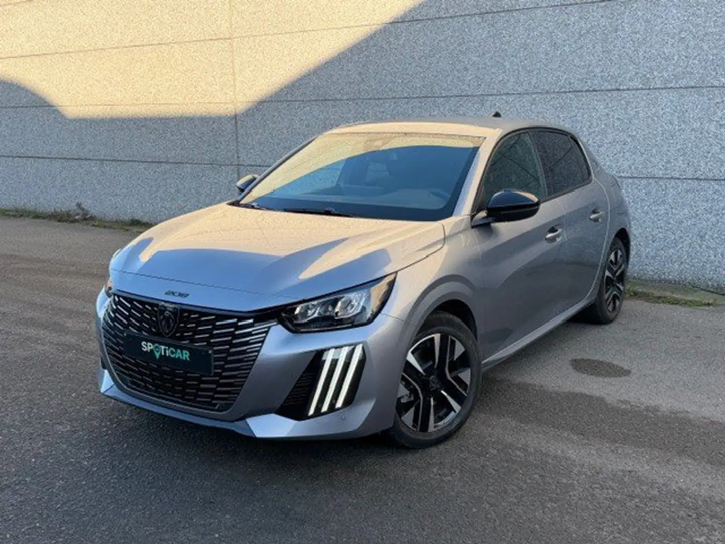 Peugeot 208 *GPS*CAMERA* 1.2 BENZ 100 PK ALLURE Grijs - 1