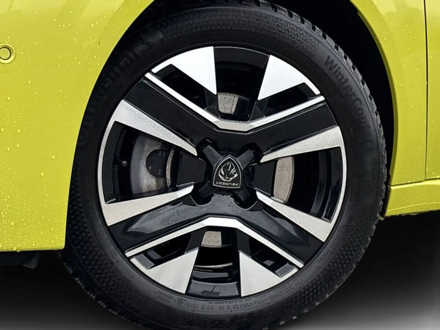 Peugeot 208 1,2 Ltr. - 74 kW PureTech Allure Gelb - 2