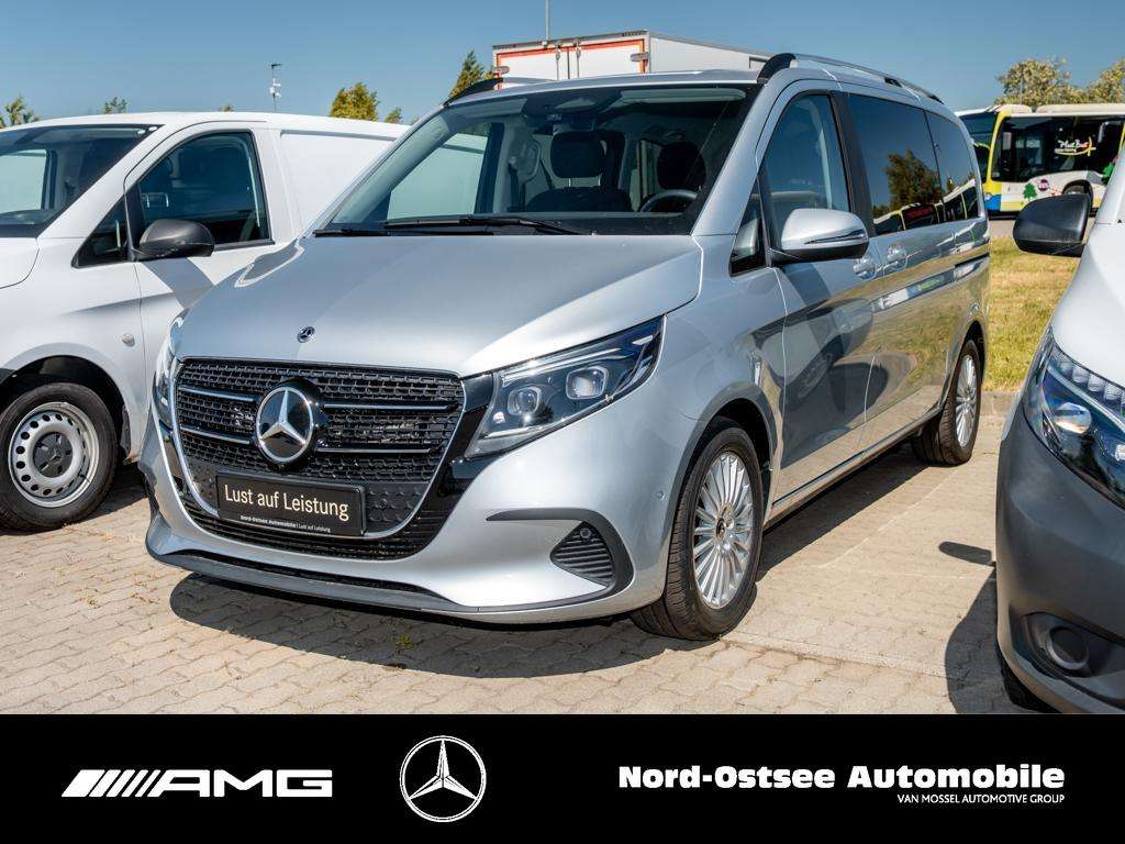 Mercedes-Benz V 220
