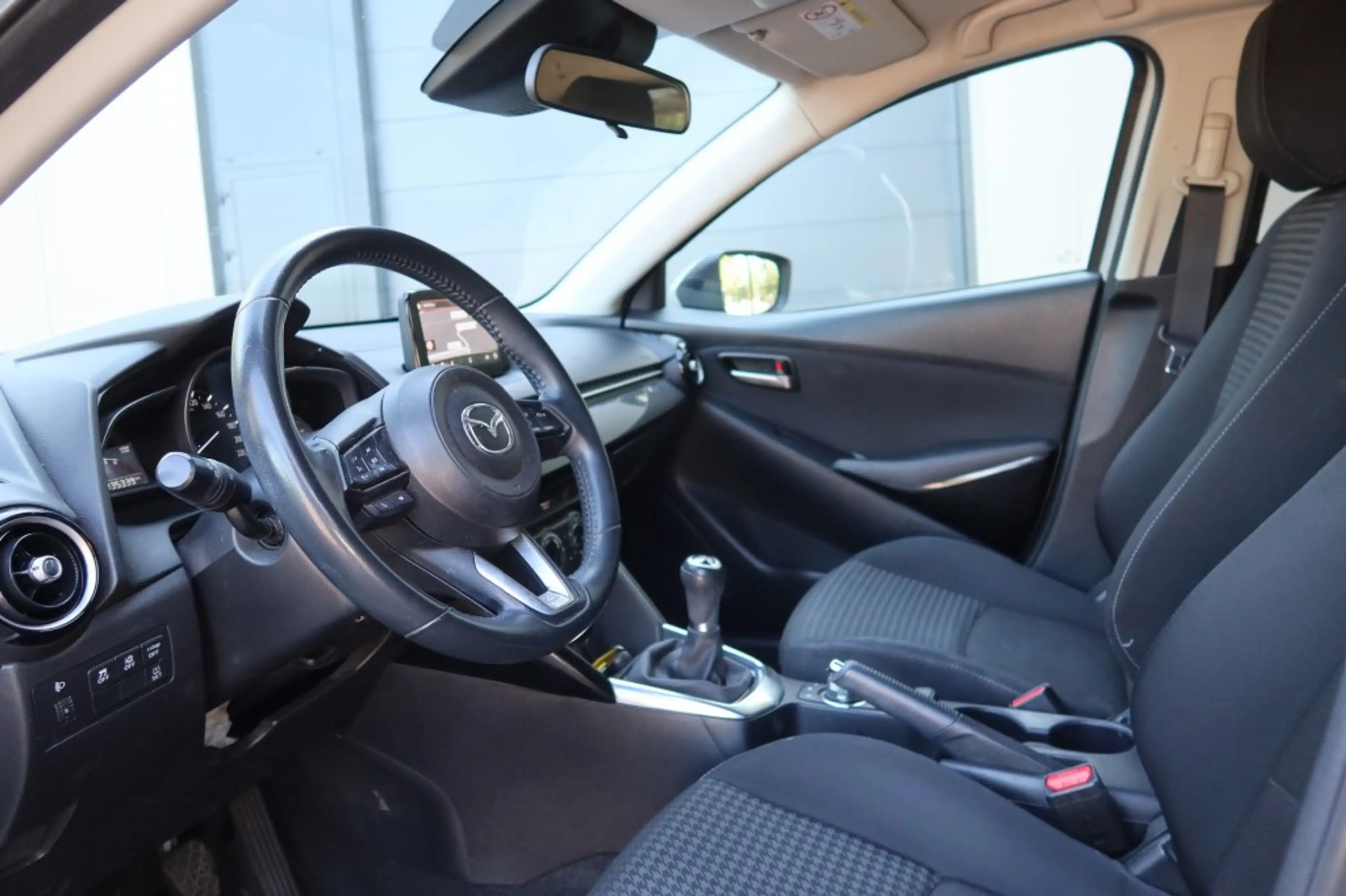 Mazda 2 1.5 Skyact-G Sport Selected Airco, NAVI — photo 6