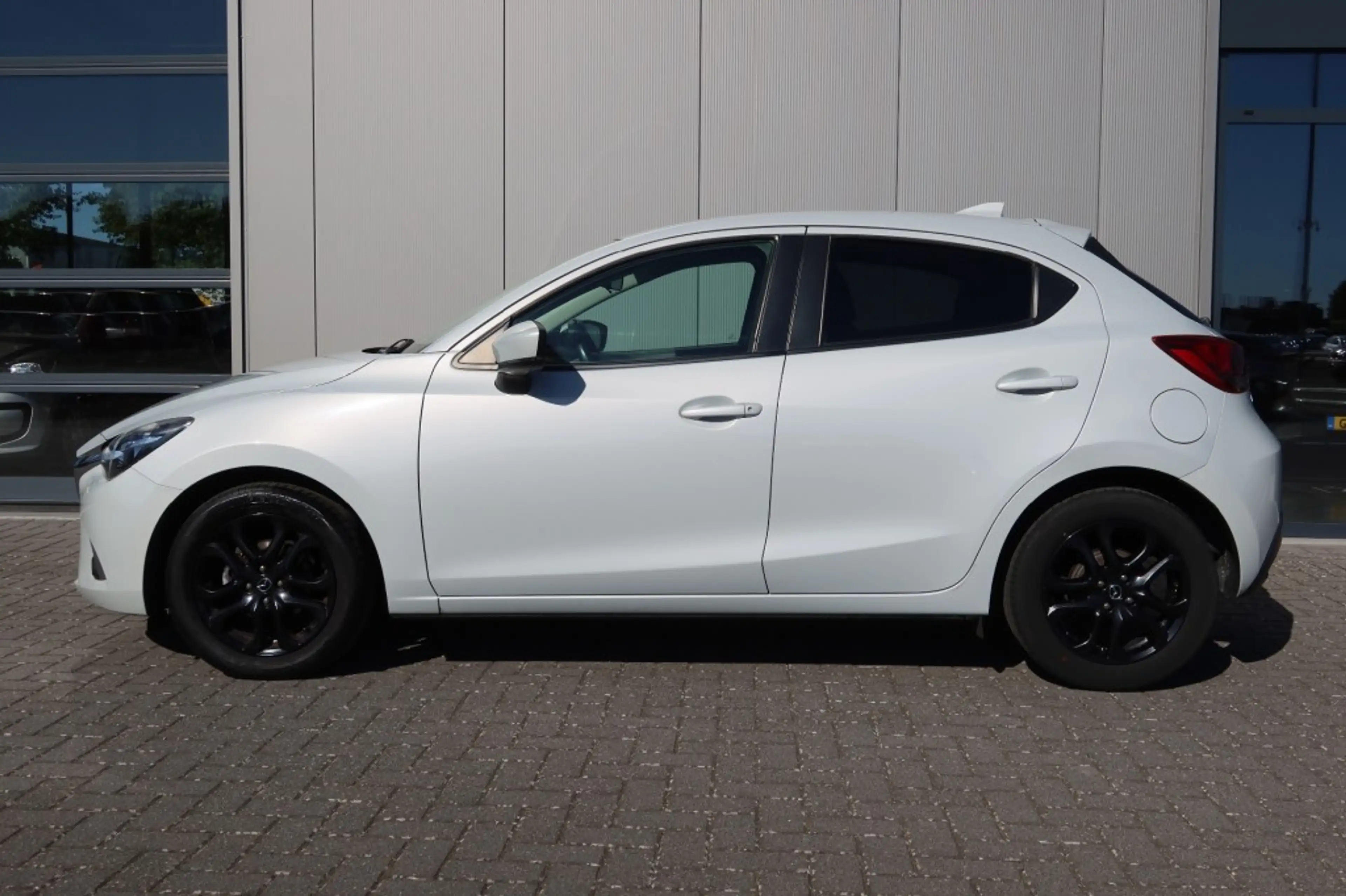 Mazda 2 1.5 Skyact-G Sport Selected Airco, NAVI — photo 3