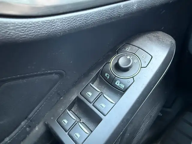 Ford Focus view 15