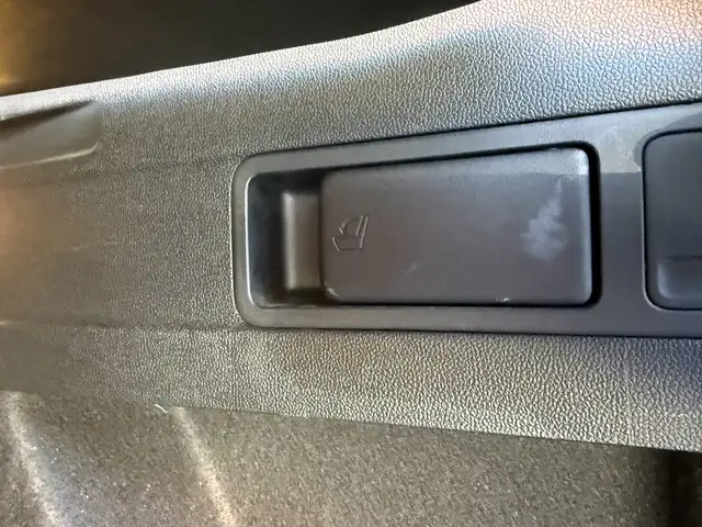 Ford Focus view 8