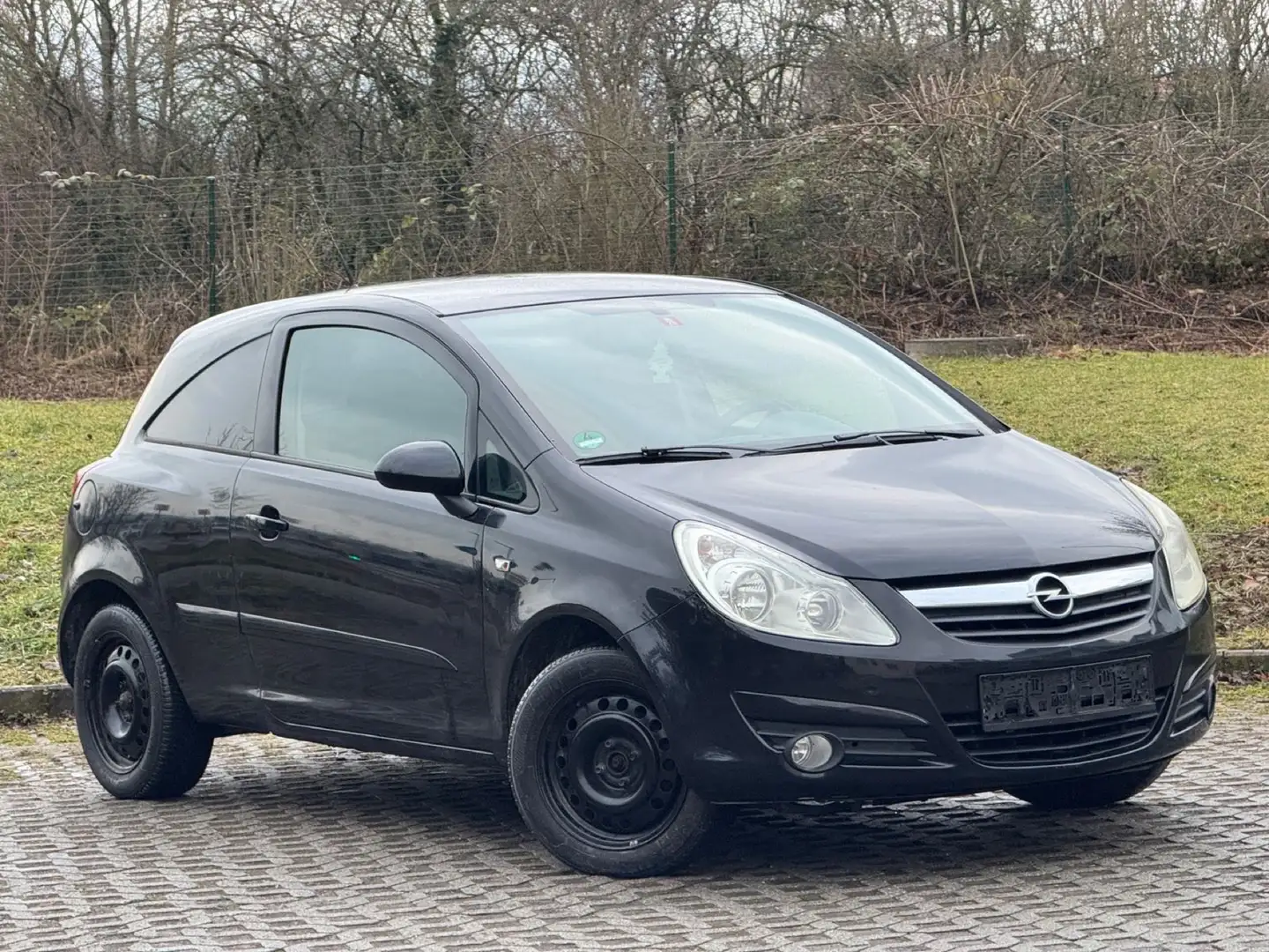 Opel Corsa 1.2 16V Cosmo guter Zustand Tüv Neu Noir - 1