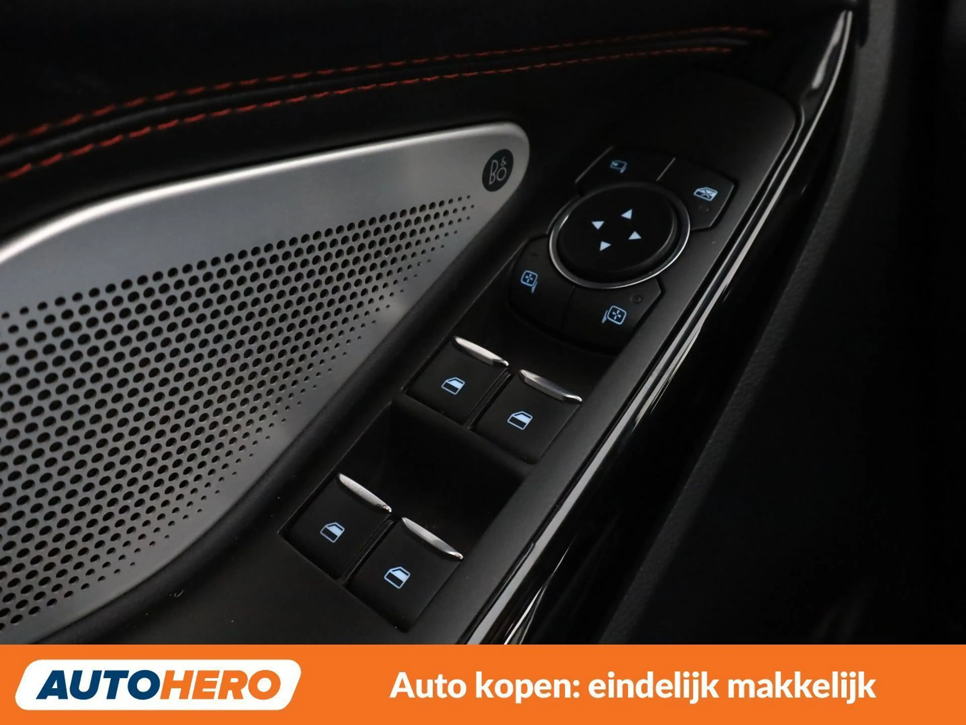 Ford Explorer 3.0 Plug-in Hybrid 4x4 ST-Line — photo 28
