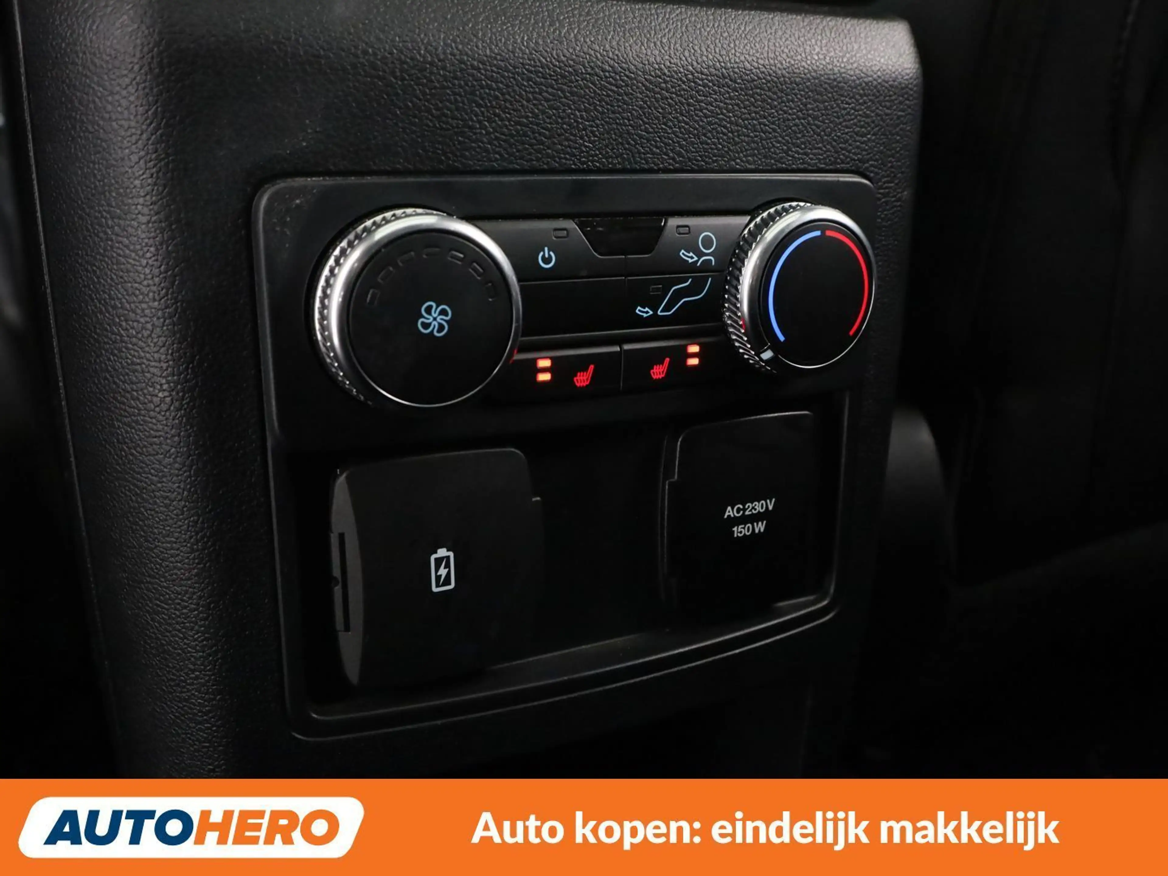 Ford Explorer 3.0 Plug-in Hybrid 4x4 ST-Line — photo 36