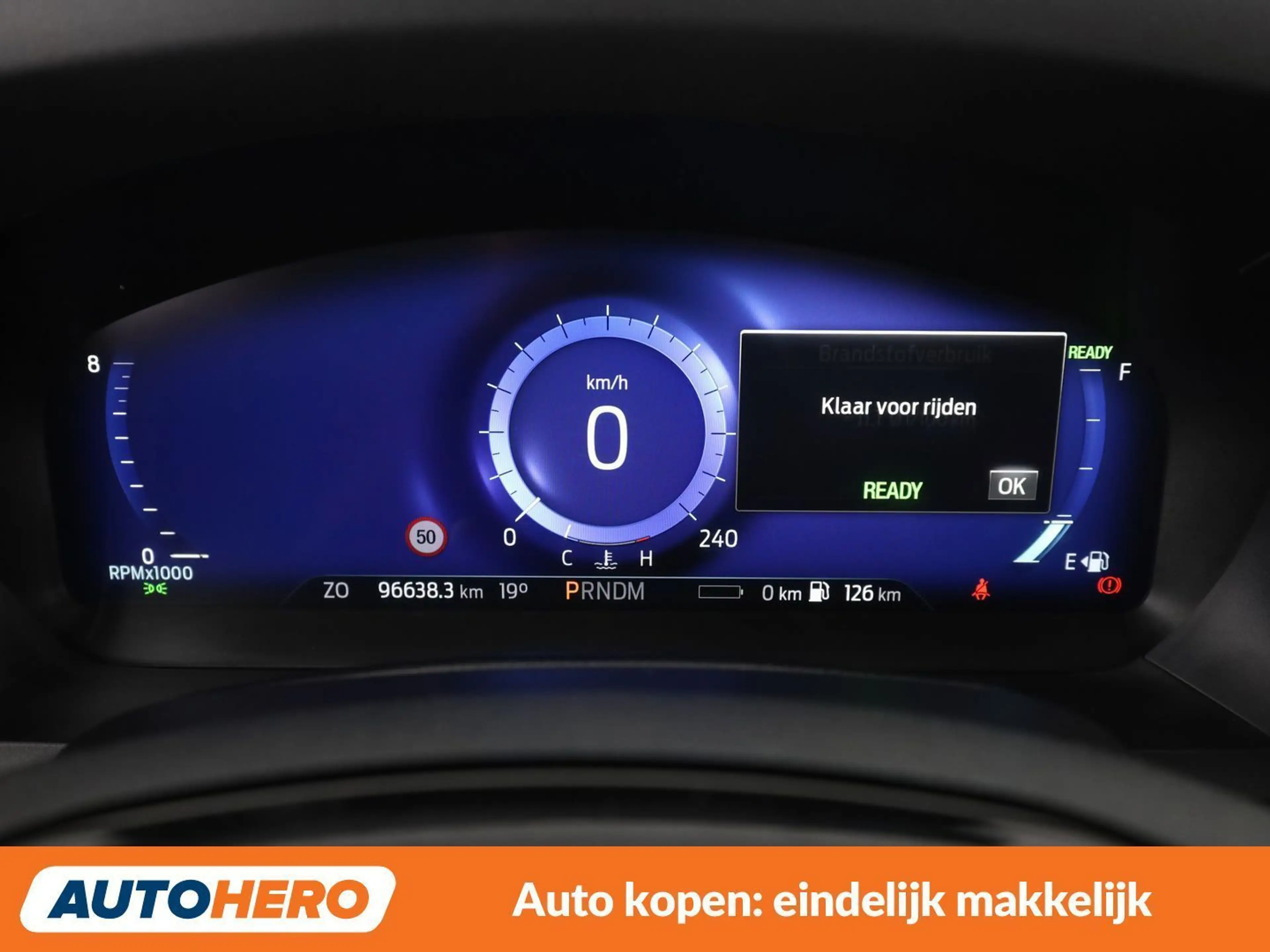 Ford Explorer 3.0 Plug-in Hybrid 4x4 ST-Line — photo 21