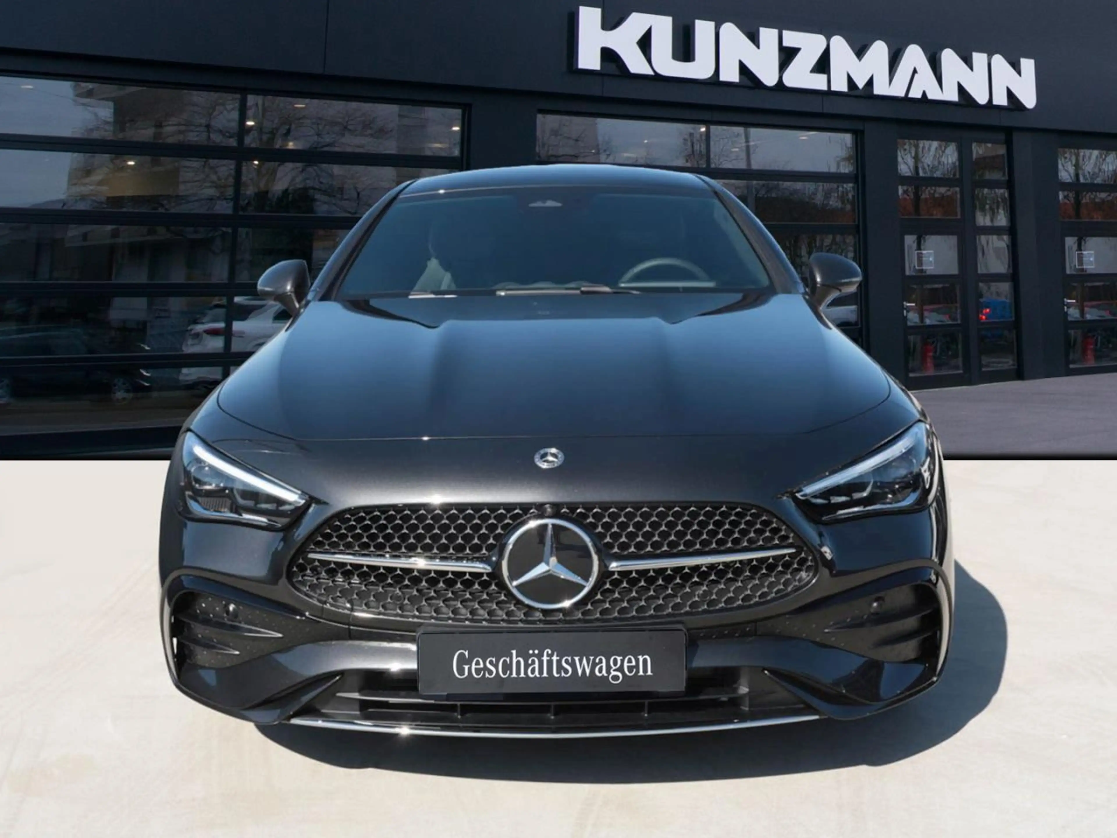 Mercedes-Benz CLE 200 Coupé AMG MBUXNavi-Prem. Distronic 360° — photo 2