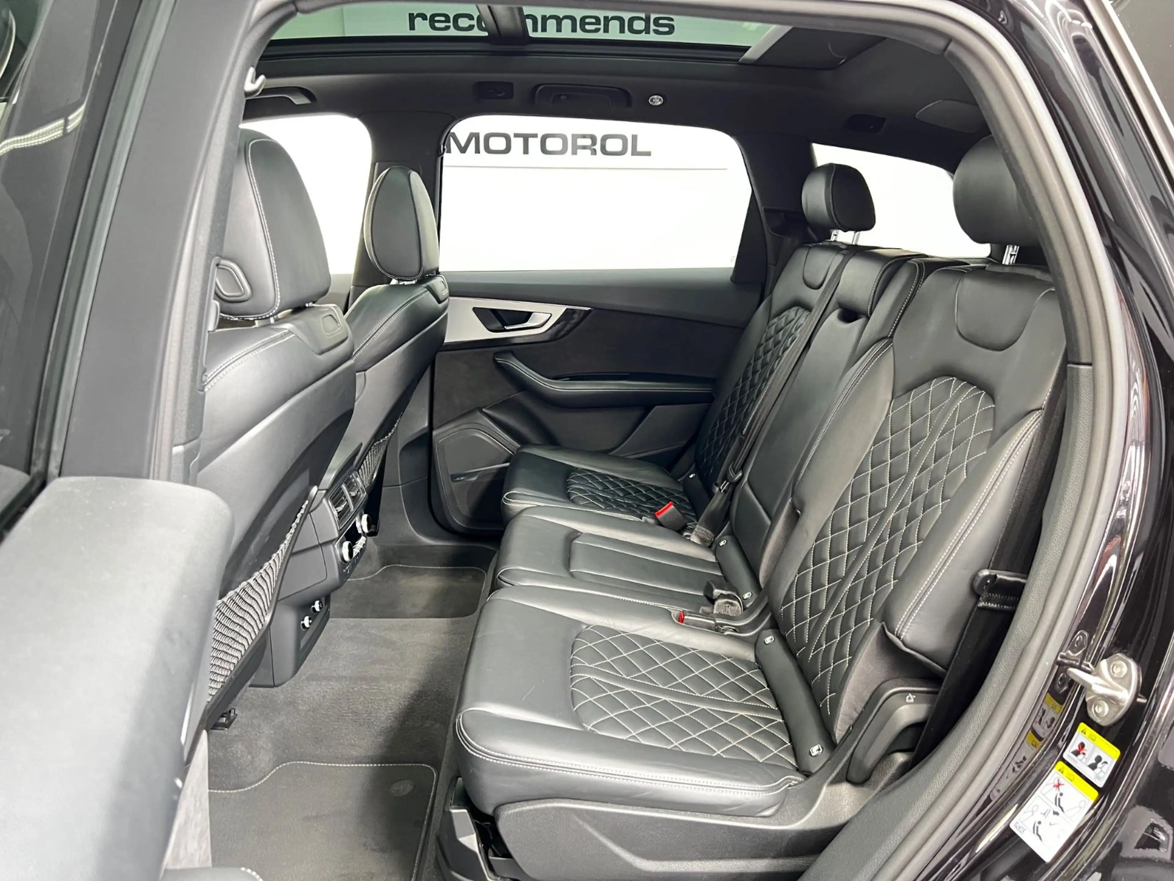 Audi Q7 3.0 TDI 3x S-LINE *7 SITZER* — photo 15