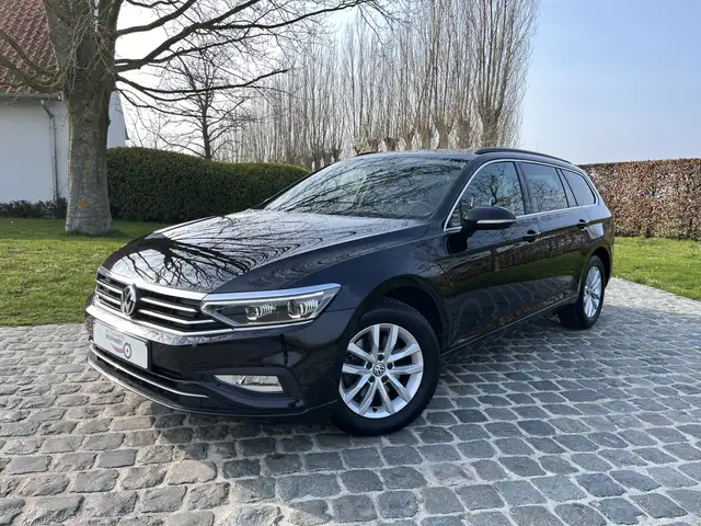 Volkswagen Passat Variant SW 1.6TDi SCR Style DSG/1eignr/Carplay/Navi/Cruise
