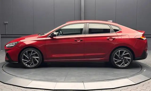 Hyundai I30 view 2
