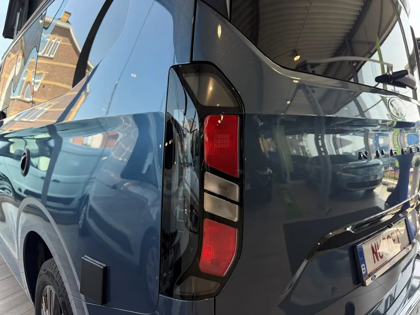 Ford Transit Custom NUGGET A8 FWD  170pk / 125kW Blauw - 2