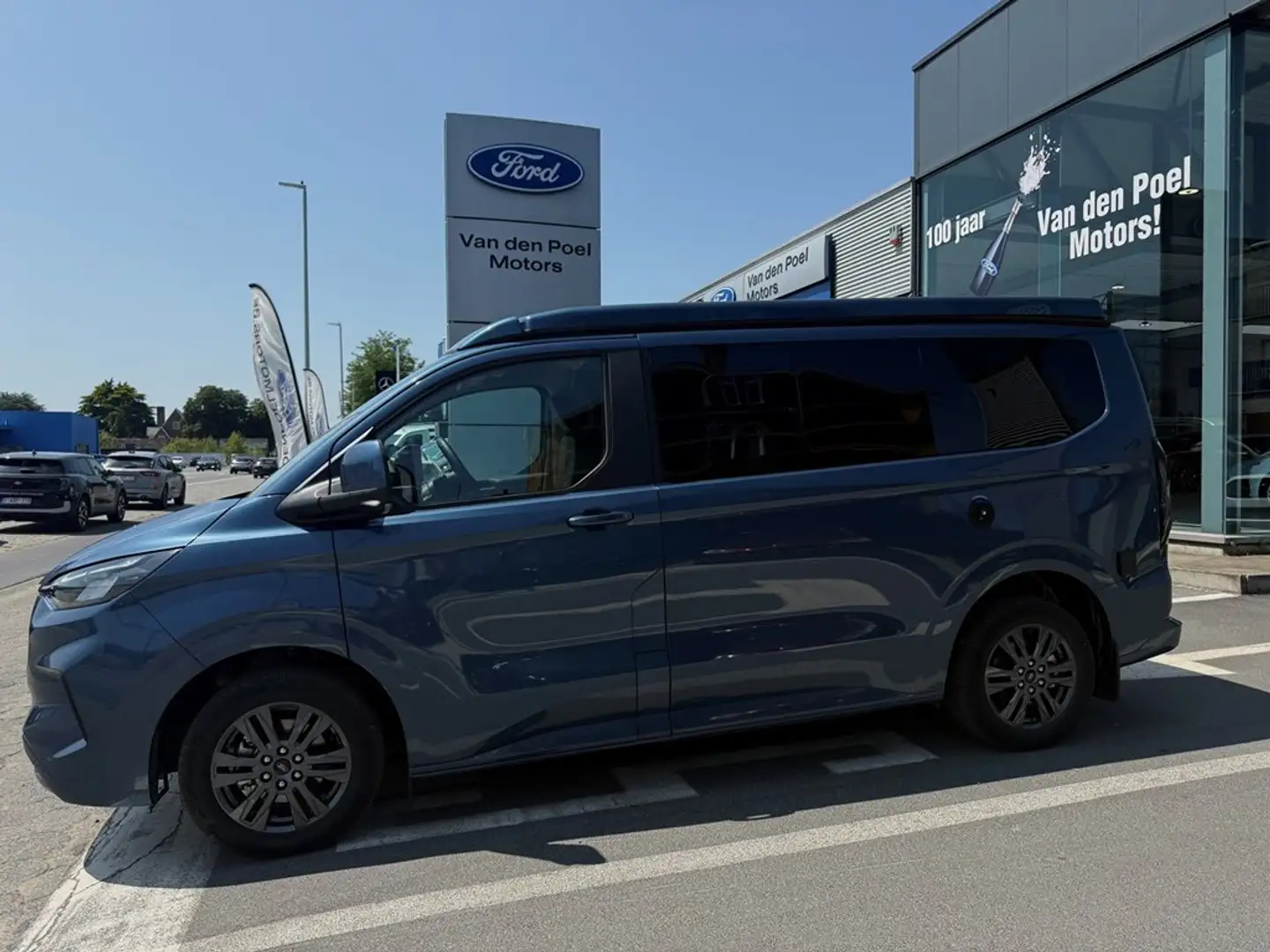 Ford Transit Custom NUGGET A8 FWD  170pk / 125kW Blauw - 1