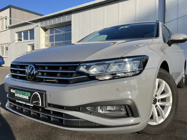 Volkswagen Passat Variant 2.0 TDI DSG Business 1,99% Fin. Navi TravelAssist