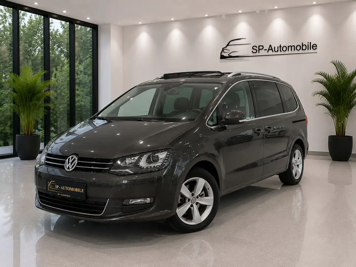 Volkswagen Sharan 2,0 TDI BMT Braun - 2