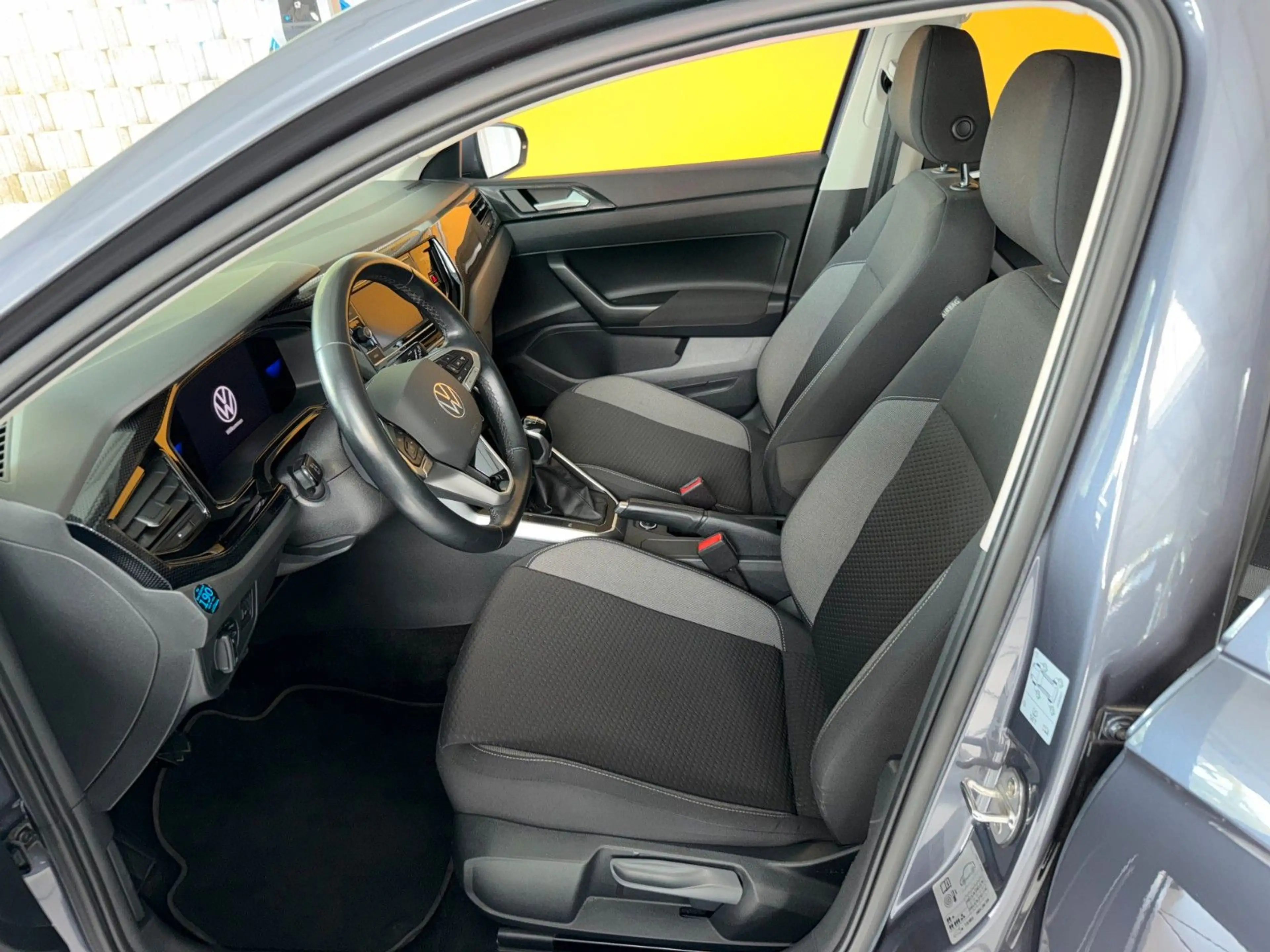 Volkswagen Polo VI Life Navi über Handy+LED+Sitzheizung — photo 10