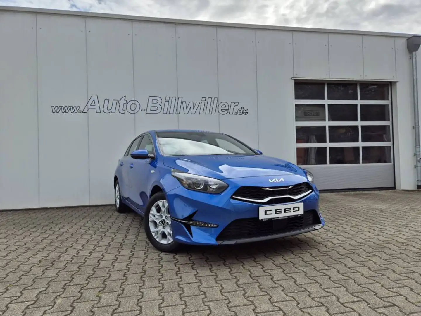Kia Ceed / cee'd Ceed 5-Türer 1.5 T-GDI (140 PS) ISG DCT7 Vision Ko Blau - 2