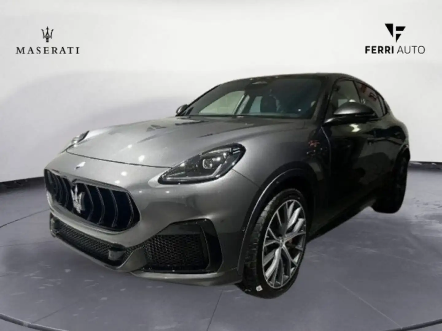 Maserati Grecale 3.0 BT V6 4WD 530 CV Trofeo Gris - 2