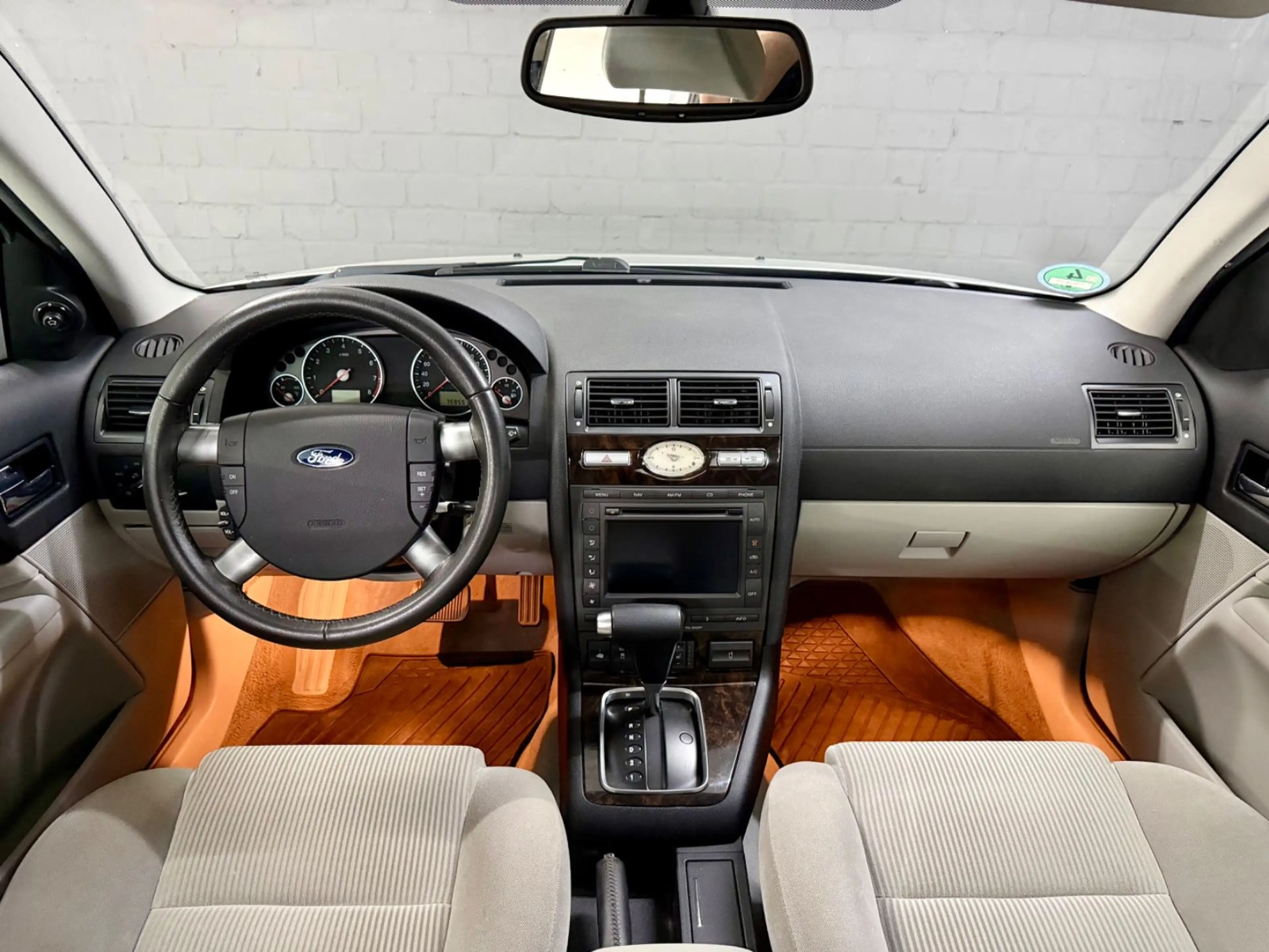 Ford Mondeo 2.0 Ghia*Autotik*NAVI Groß*Klimatronik* — photo 12