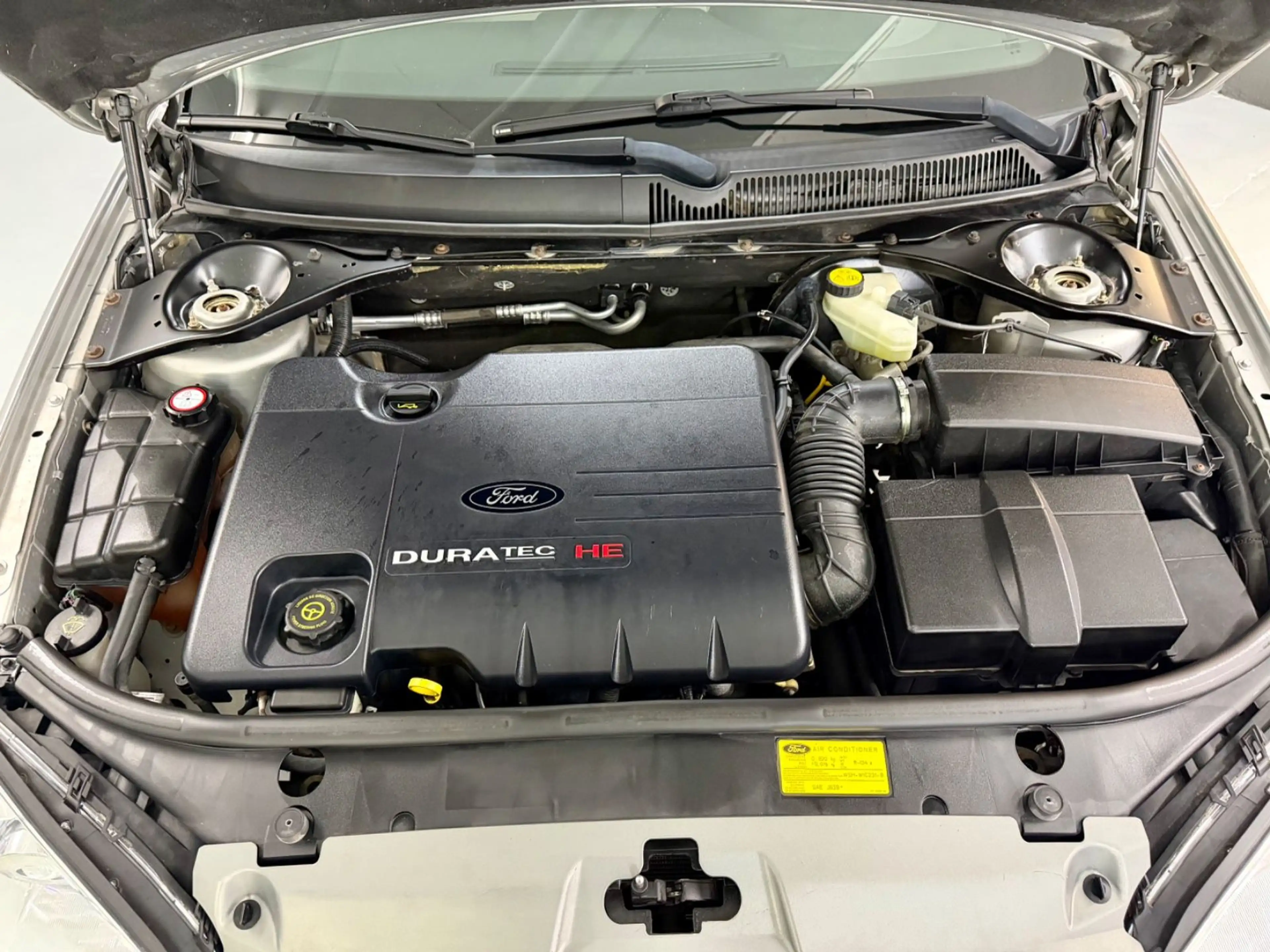 Ford Mondeo 2.0 Ghia*Autotik*NAVI Groß*Klimatronik* — photo 9
