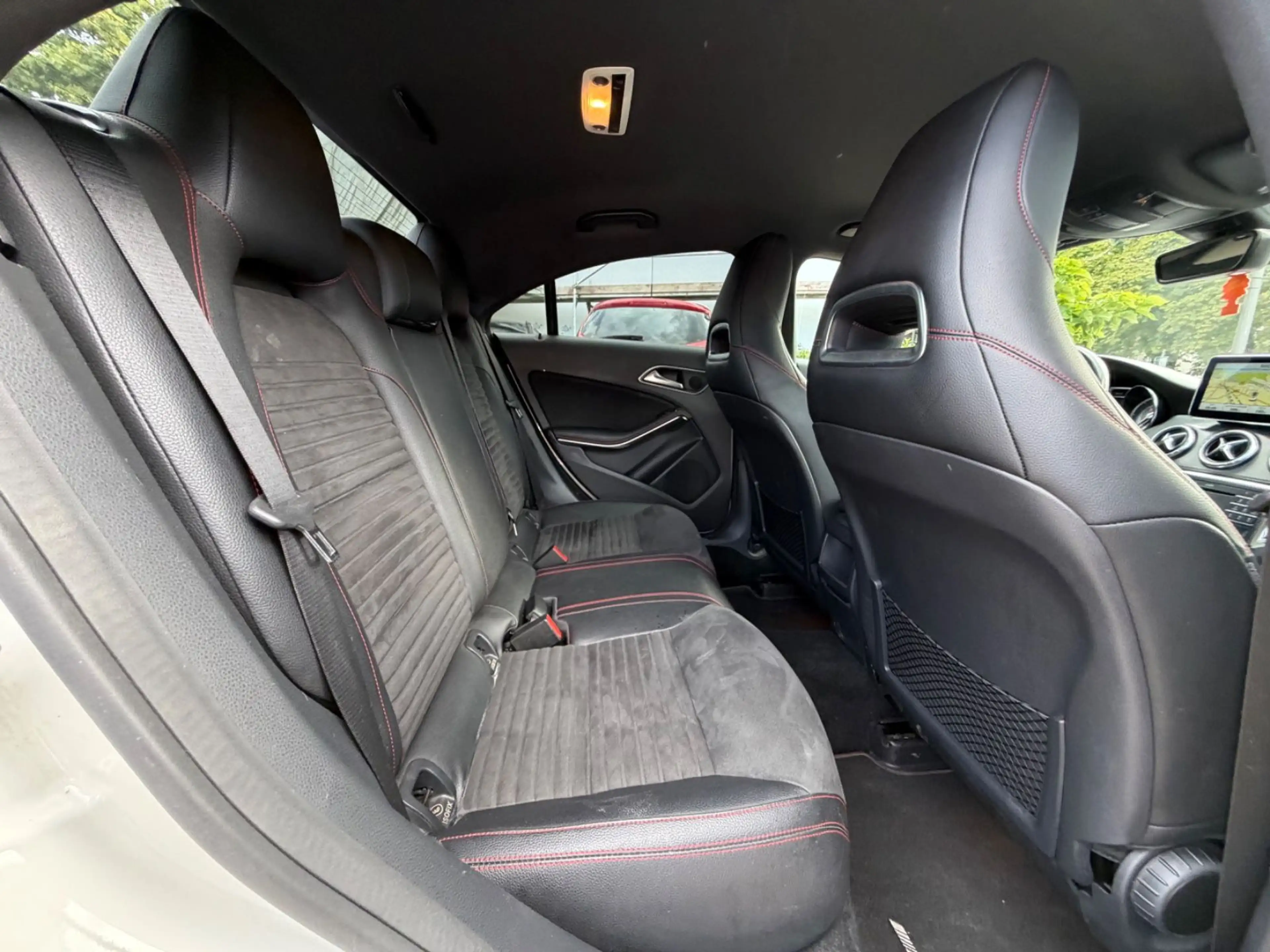 Mercedes-Benz CLA 200 CDI / d AMG LINE — photo 15