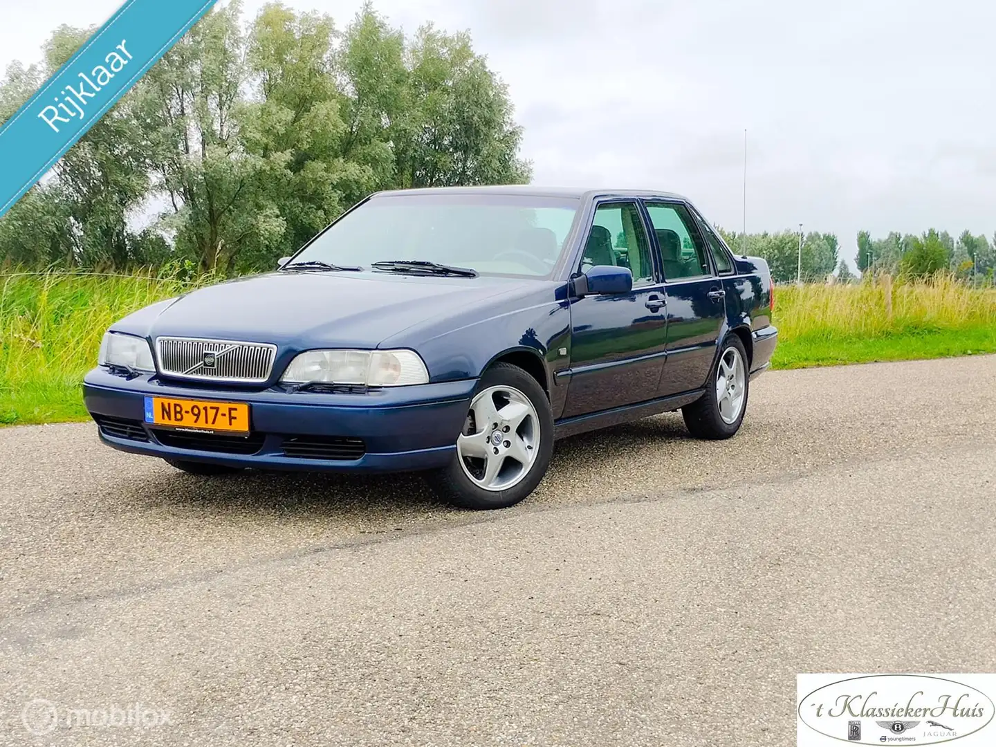 Volvo S70 2.5 T Luxury-Line lage kilometerstand! Blau - 1
