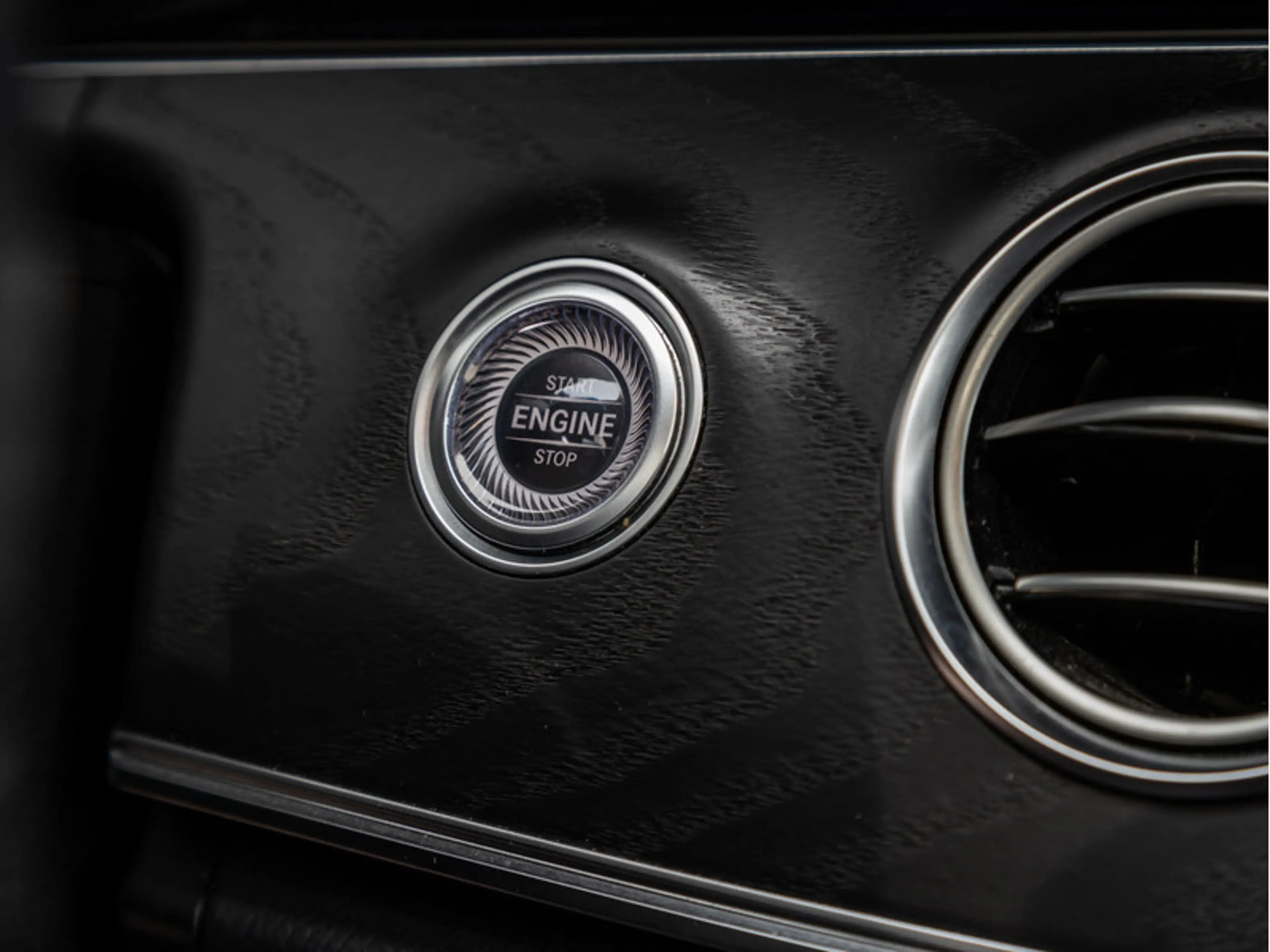 Mercedes-Benz E 450 4M Avantgarde/360/SHD/TV/Stdhz/Sitzklima — photo 15