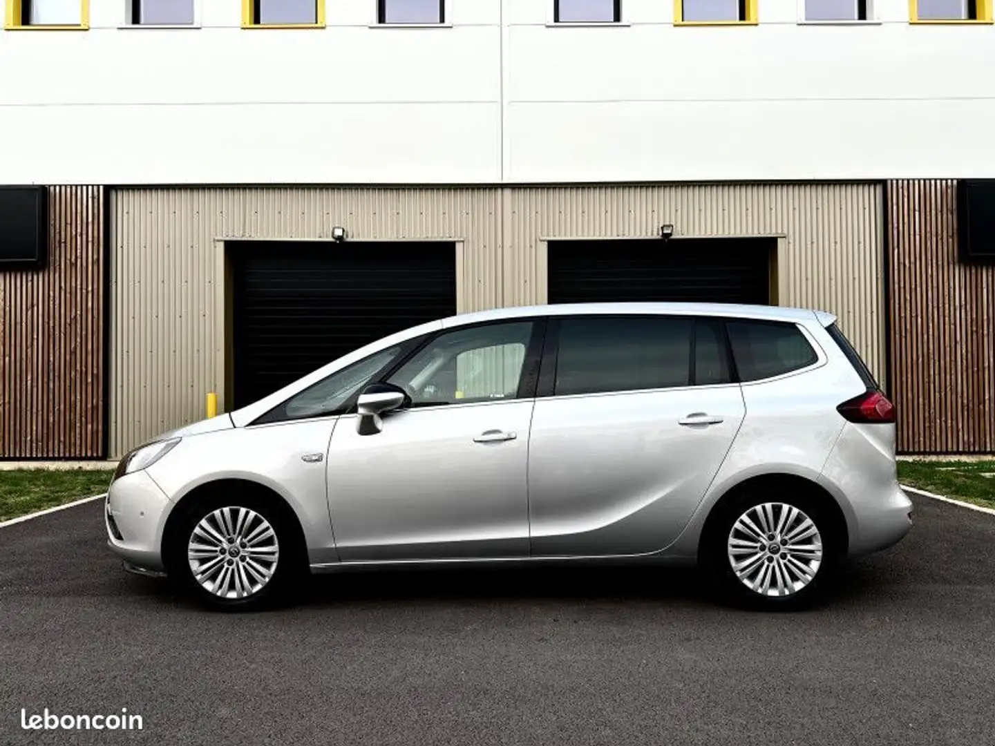 Opel Zafira Tourer 1.6 CDTI 136CH COSMO PACK 7 PLACES Gris - 2