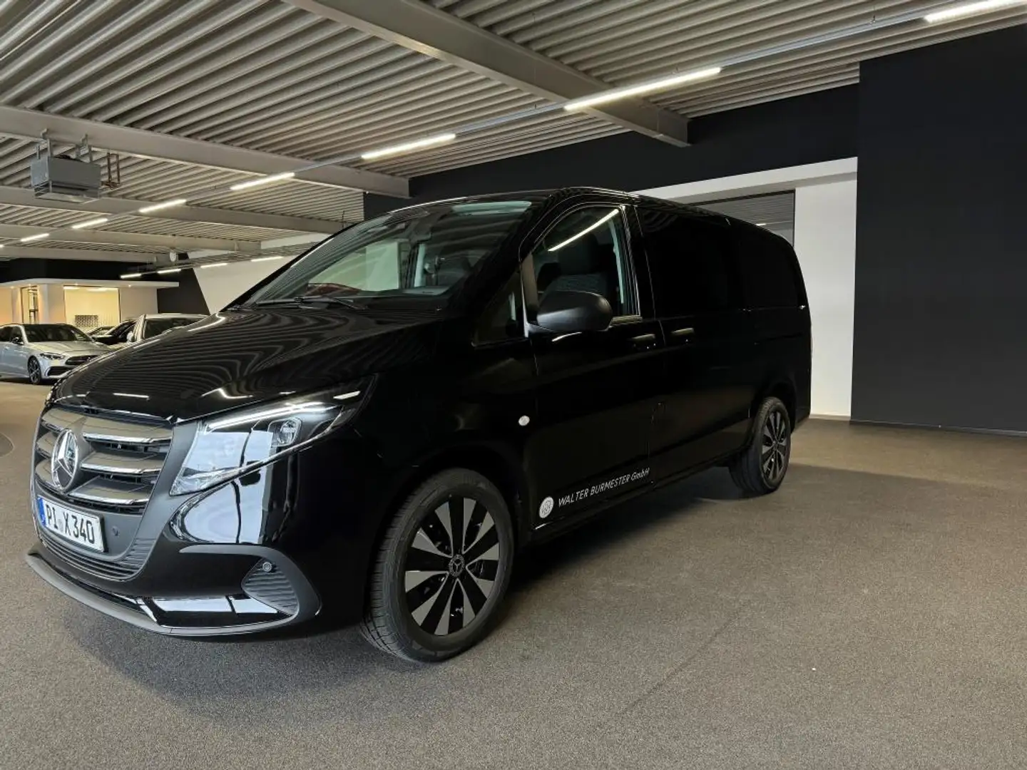 Mercedes-Benz Vito 119 CDI Mixto  +MBUX+KAMERA+StHz+AHK+DAB Zwart - 2