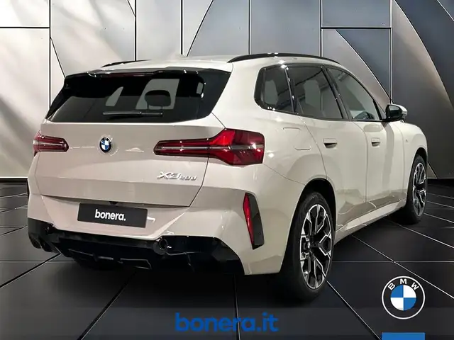 BMW X3 view 5