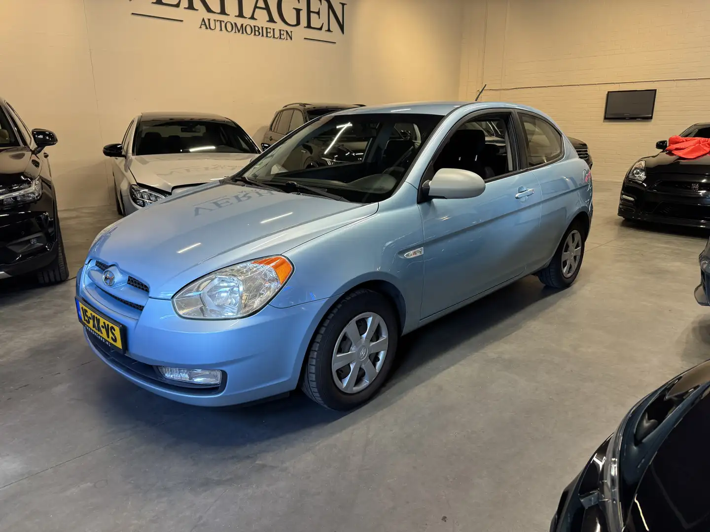 Hyundai ACCENT 1.4i Dynamic Airco Blau - 1