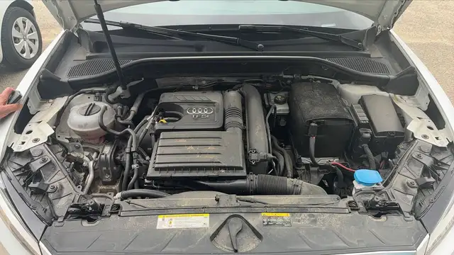 Audi Q2 view 15