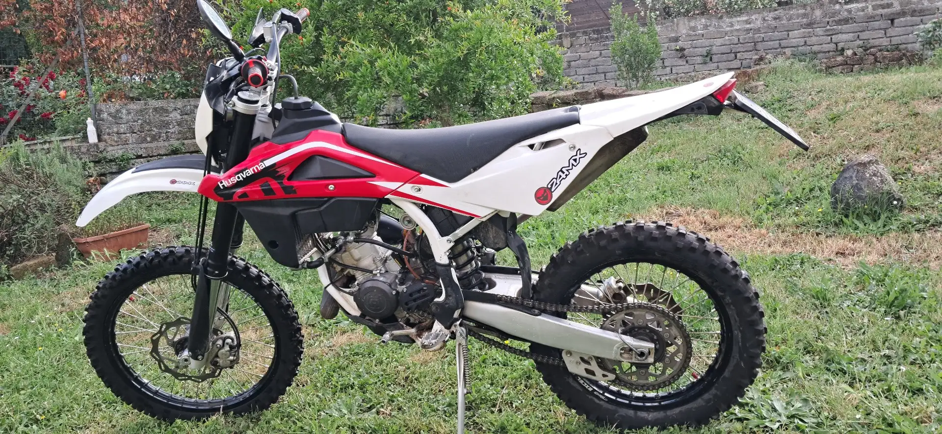 Husqvarna WR 125 Rood - 1